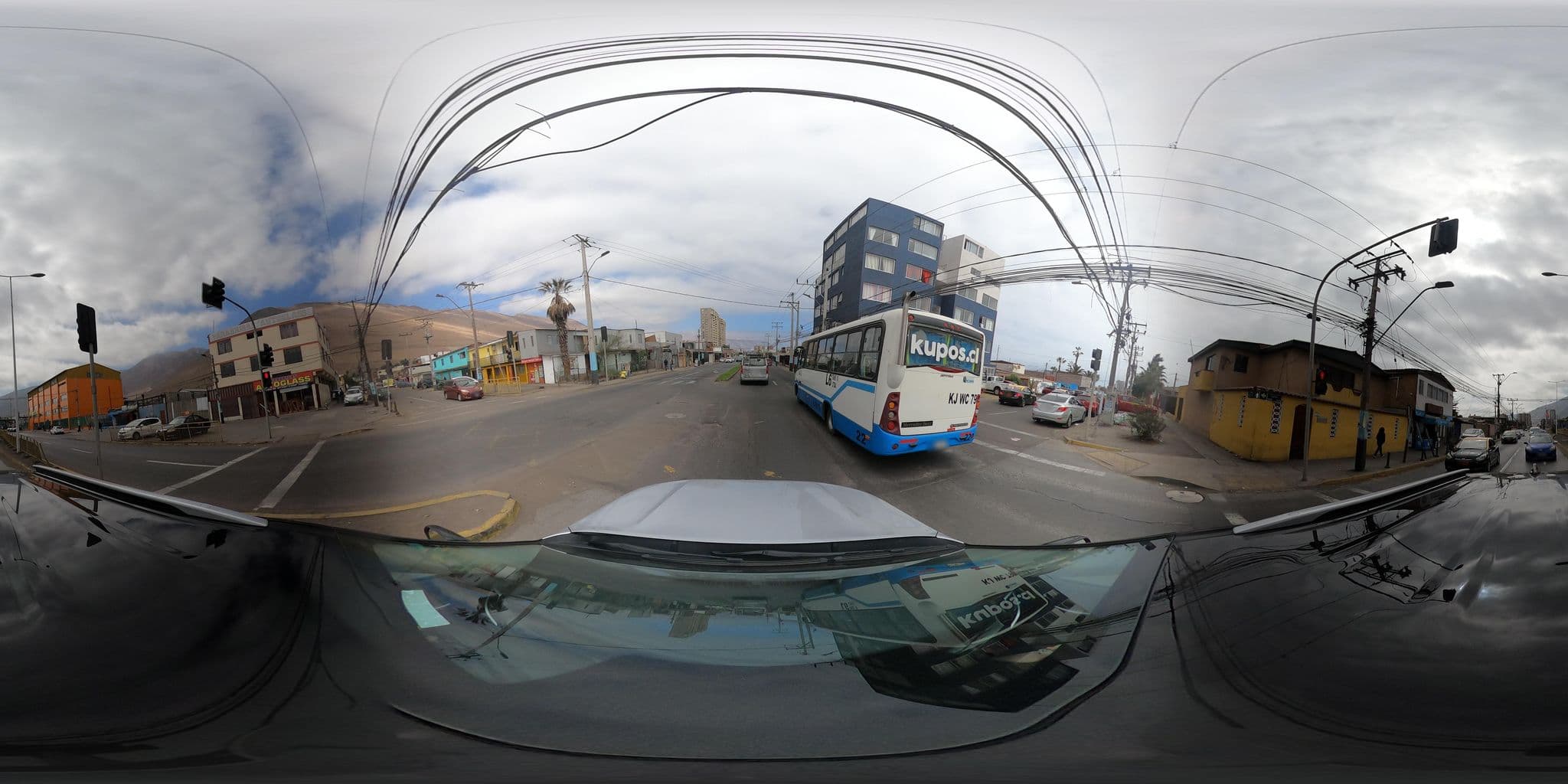 Street view near Hotel De Carlos, Iquique — © Kaart_Local (CC BY-SA · Mapillary)