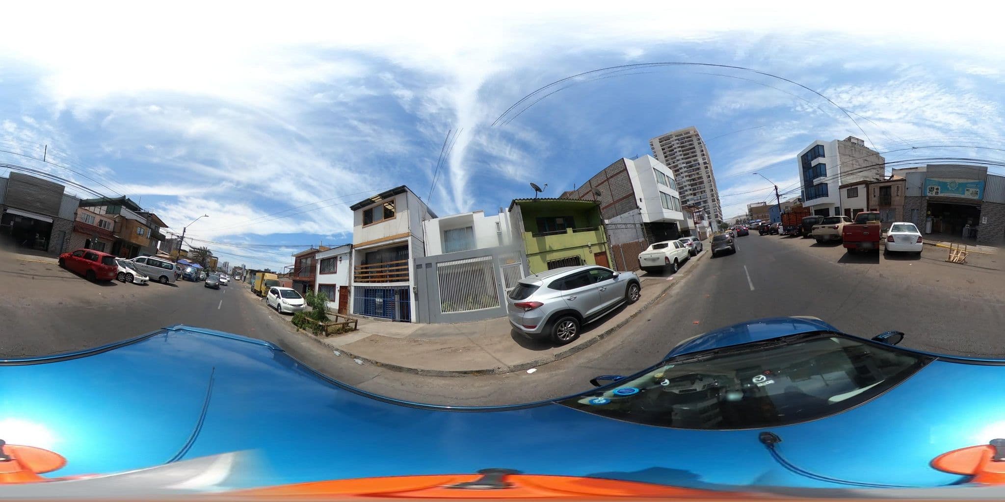 Street view near Piscina Edificio Urbano Oriente, Iquique — © SolutivaSistemas (CC BY-SA · Mapillary)