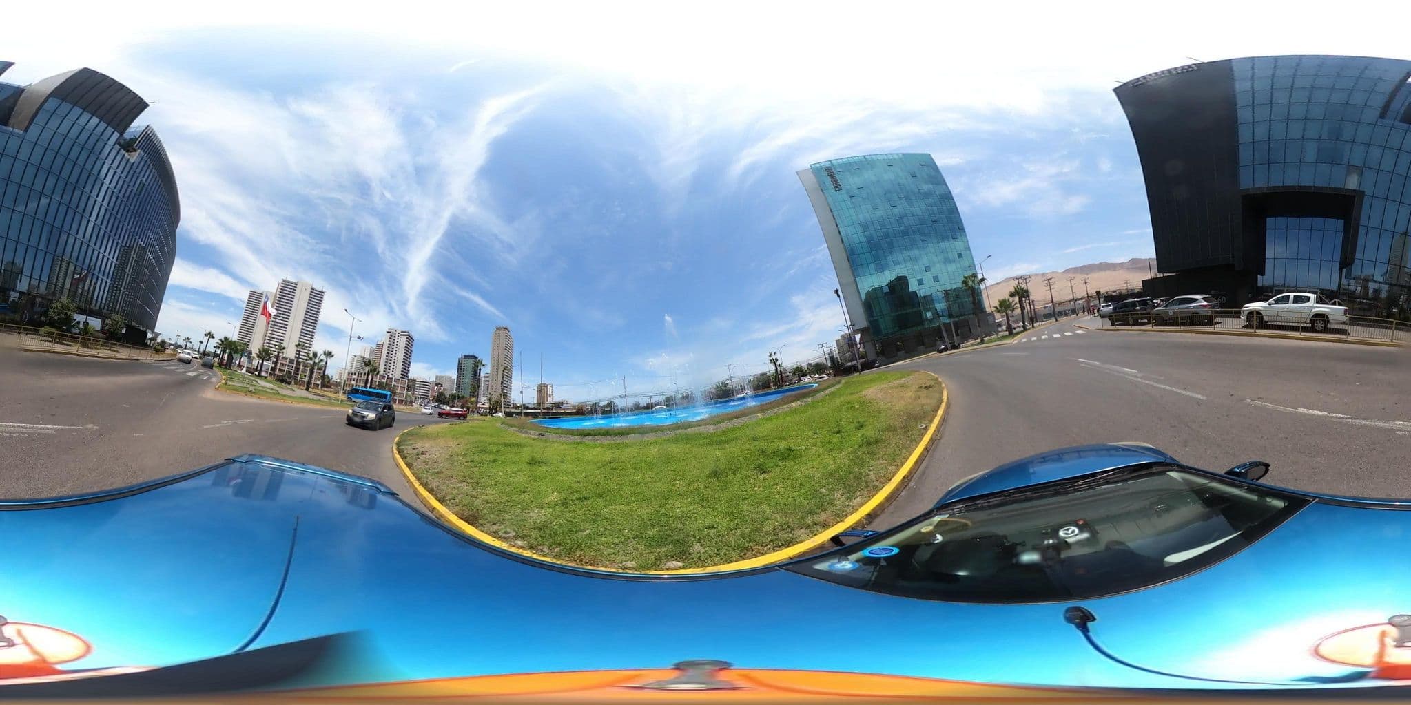 Street view near Hilton Garden Inn, Iquique — © SolutivaSistemas (CC BY-SA · Mapillary)