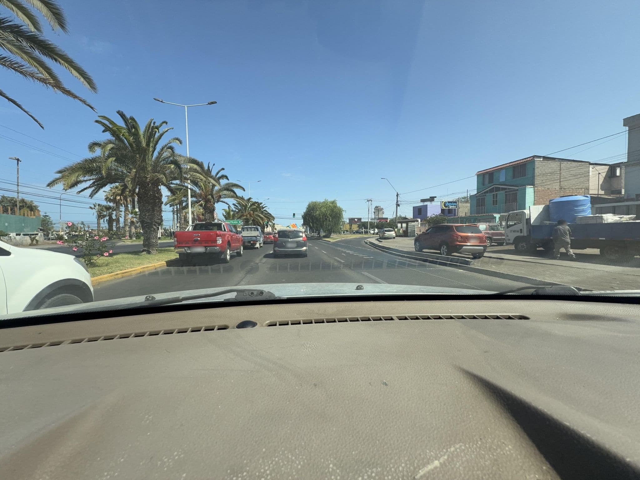 Street view near Hostal internacional, Arica — © contrerasalcalde (CC BY-SA · Mapillary)