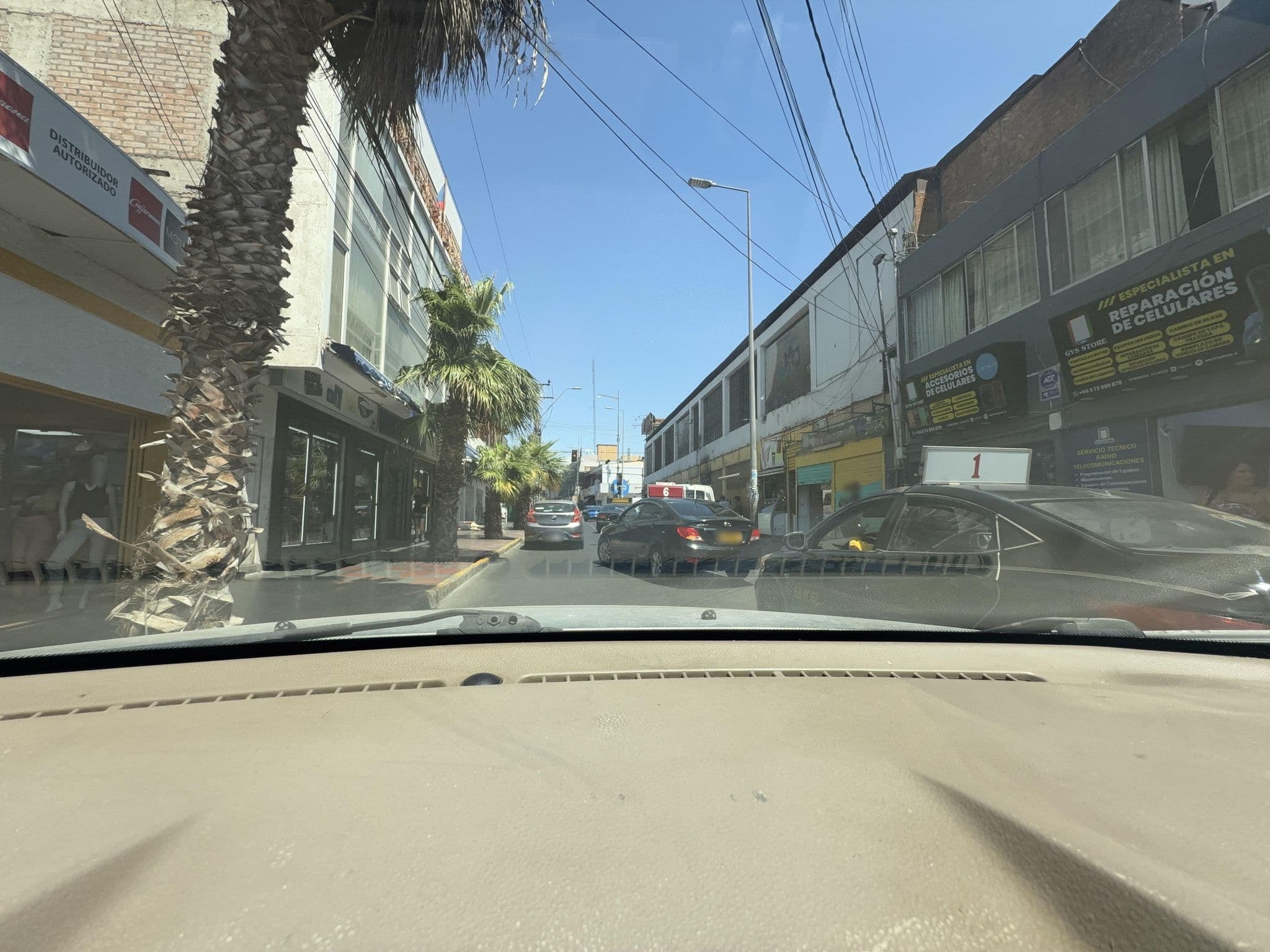 Street view near recidencial Don Genaro, Arica — © contrerasalcalde (CC BY-SA · Mapillary)