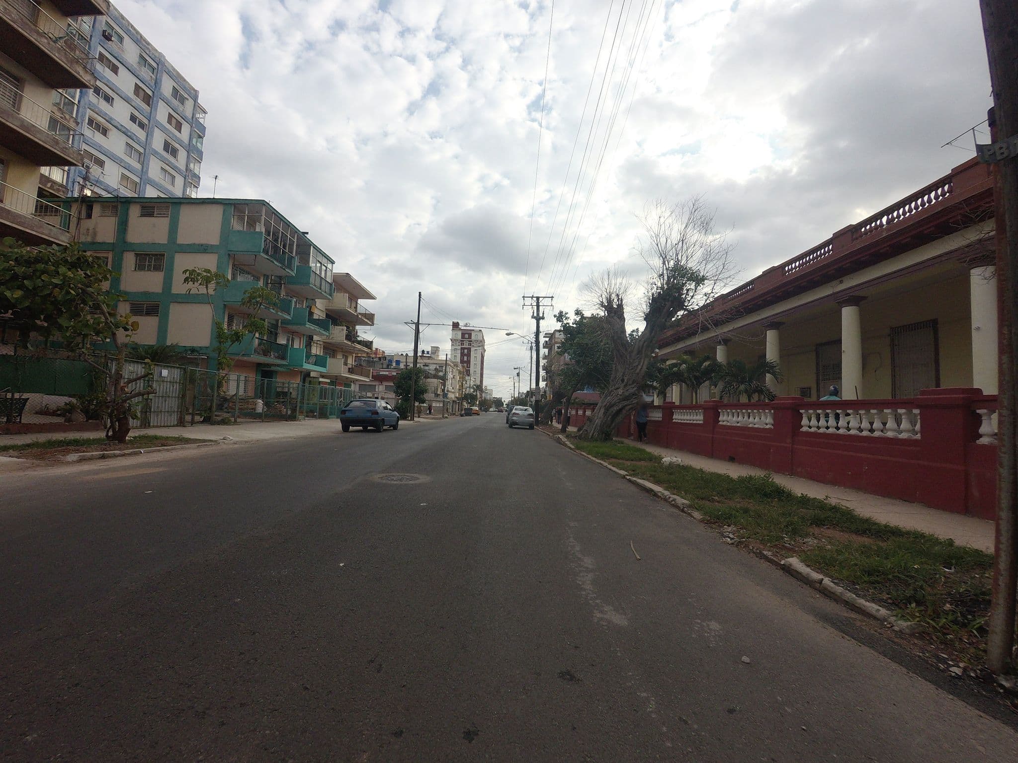 Street view near Elegancia Suites, Vedado — © havana (CC BY-SA · Mapillary)