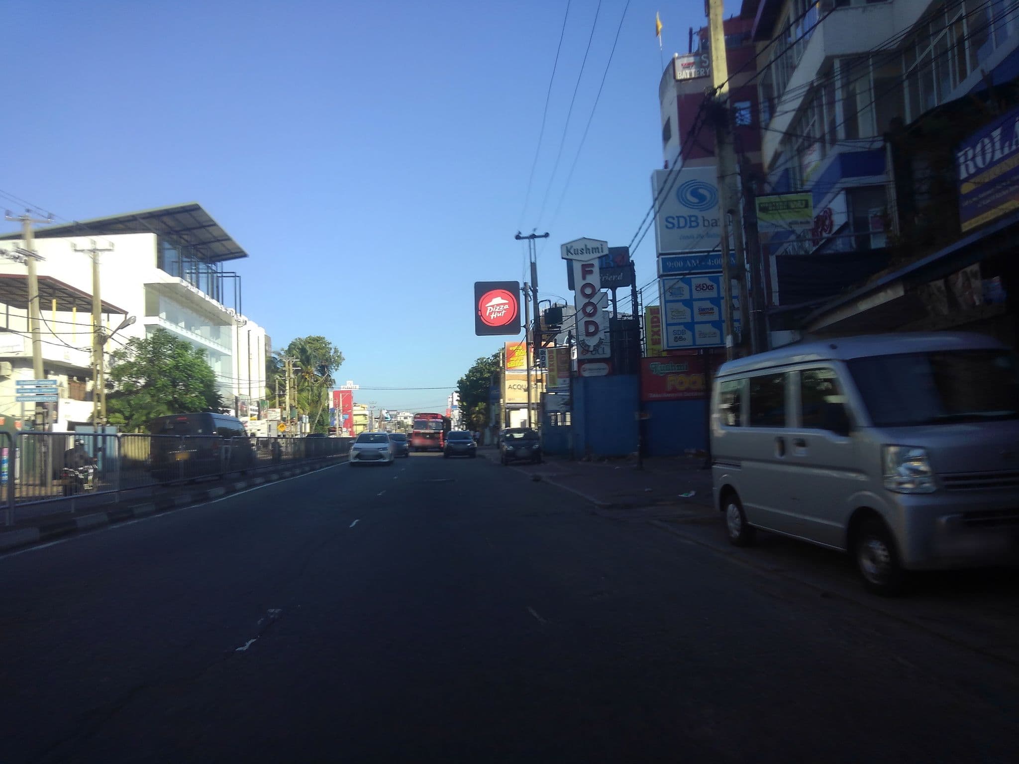 Street view near Beruwala Hotel Dehiwala, Dehiwala-Mount Lavinia — © mapconcierge (CC BY-SA · Mapillary)