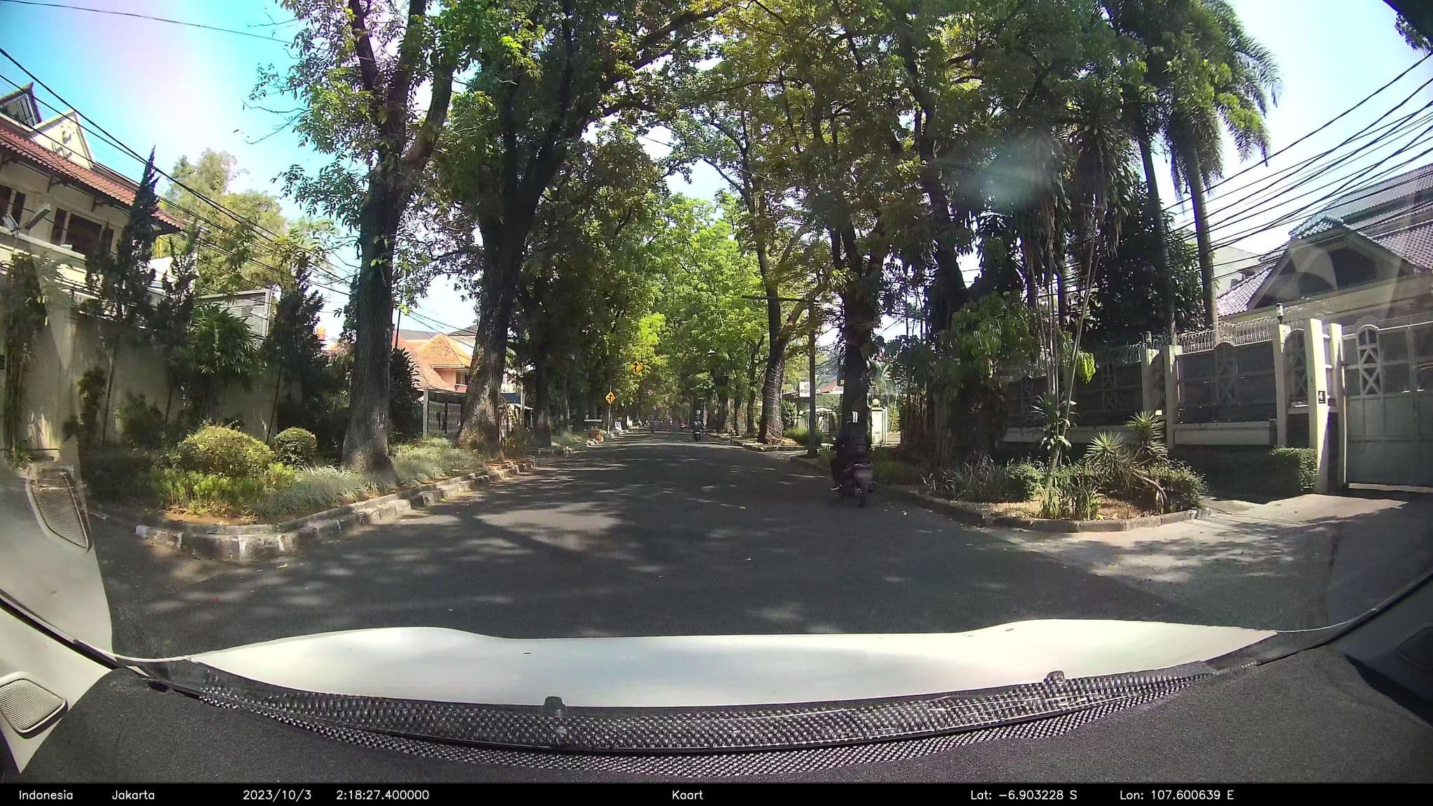 Street view near Otten Ville Boutique Hotel, Bandung