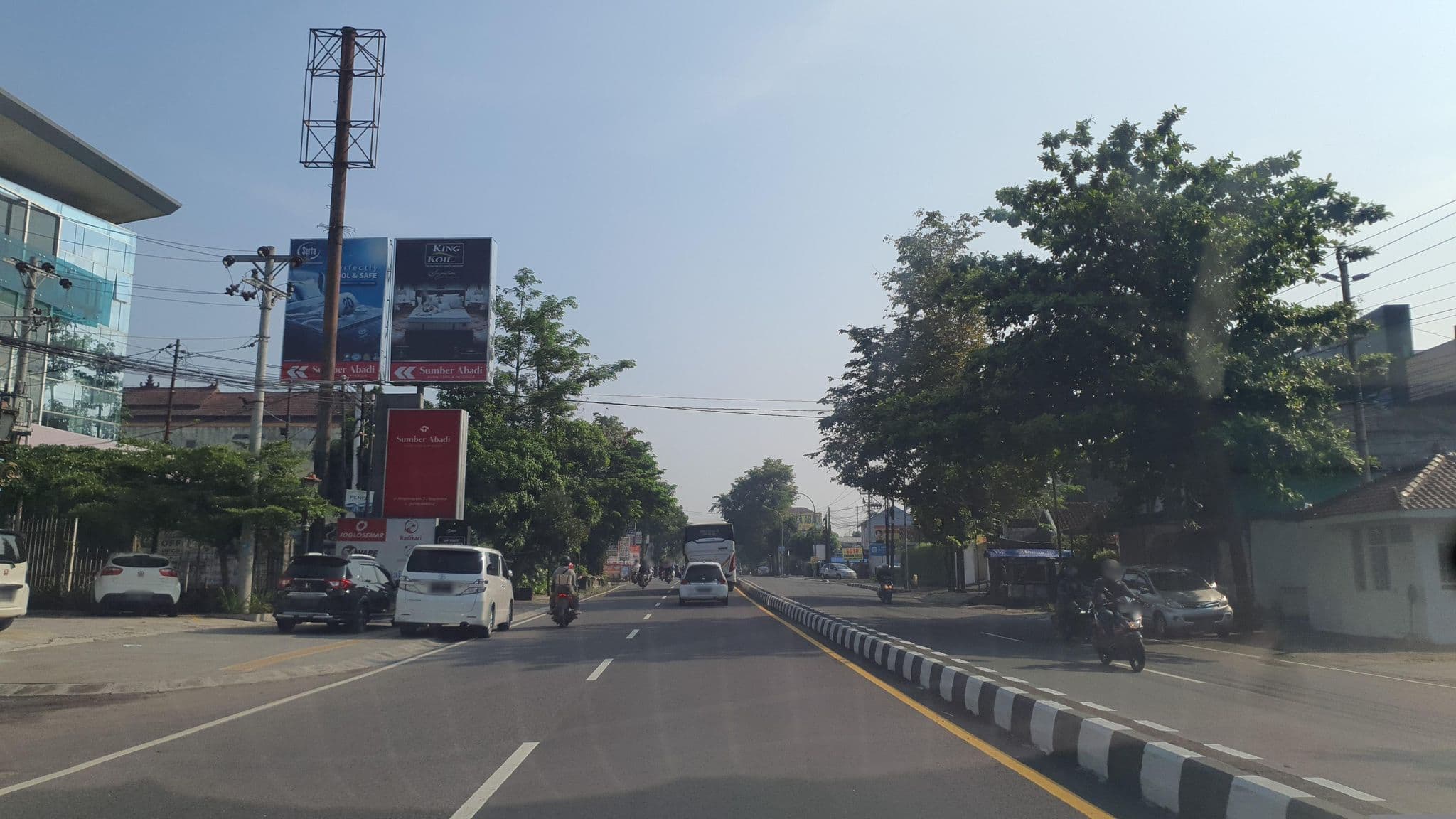 Street view near Hotel Graha Buana, Melati