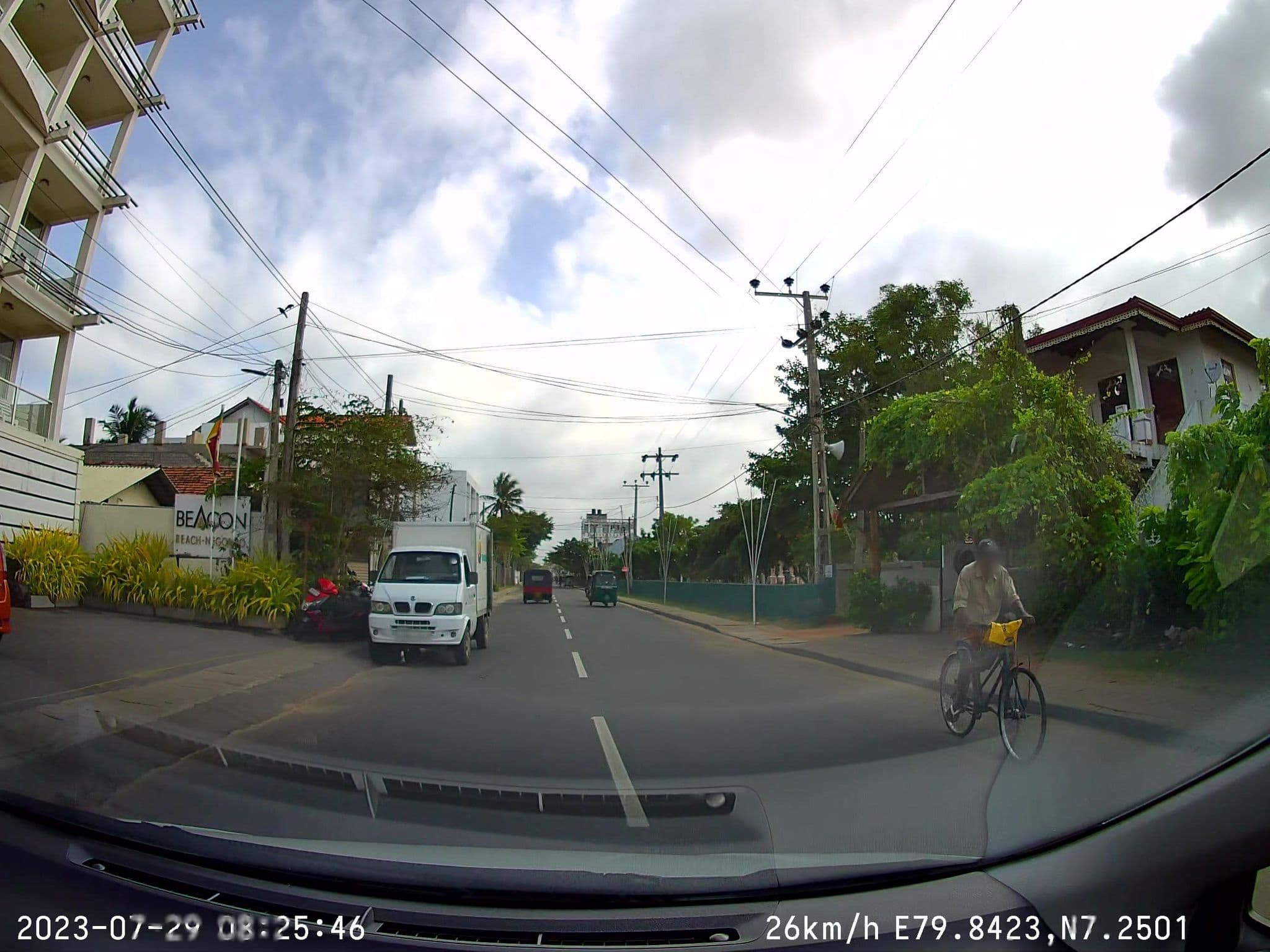 Street view near Beacon Beach Negombo, Negombo — © sahanbsb (CC BY-SA · Mapillary)