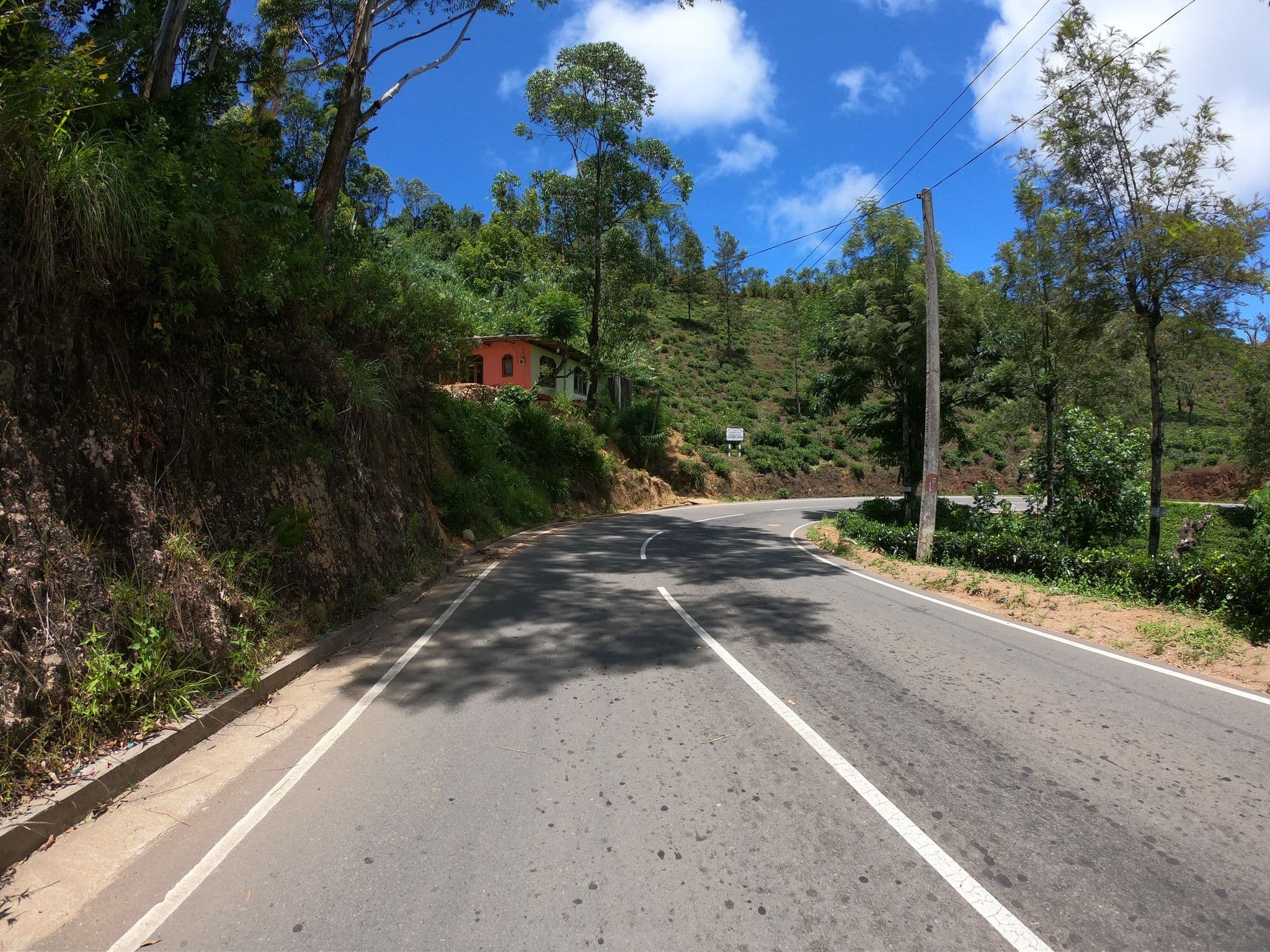 Street view near Green Leaves-Haputale, Haputale — © paulinus (CC BY-SA · Mapillary)