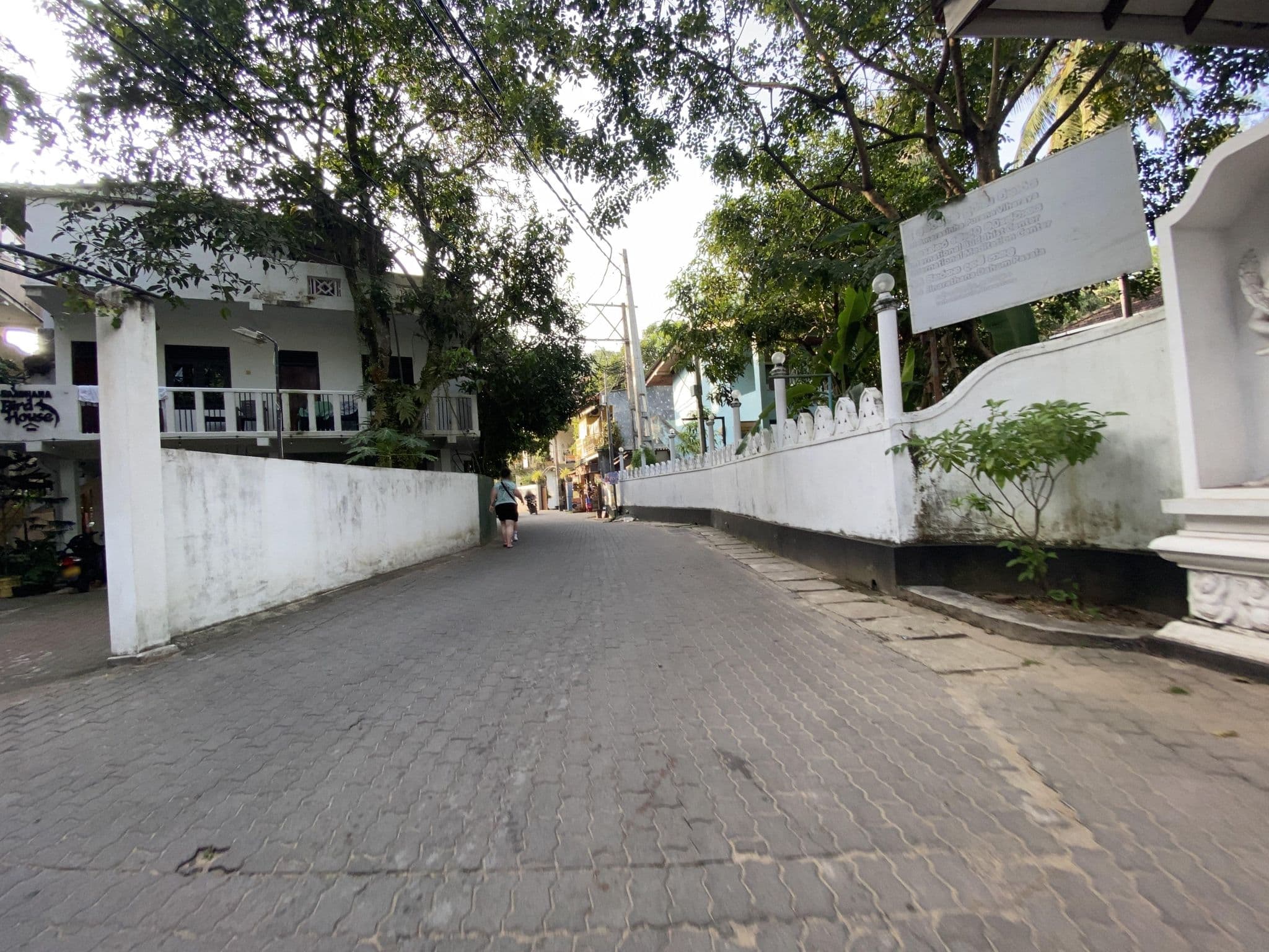 Street view near Blanca Cottage, Unawatuna — © vadi (CC BY-SA · Mapillary)