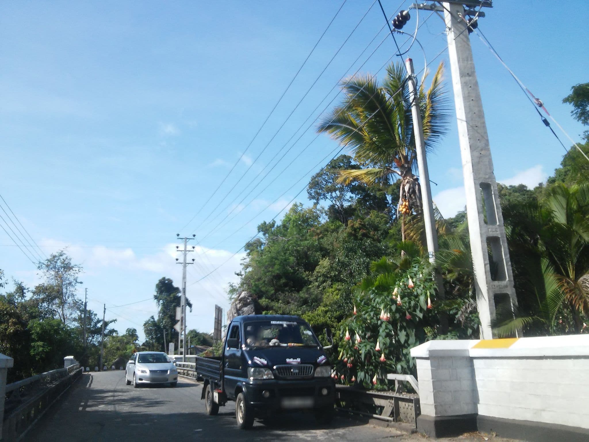 Street view near Belihuloya Rest House, Haputale — © shravan91 (CC BY-SA · Mapillary)