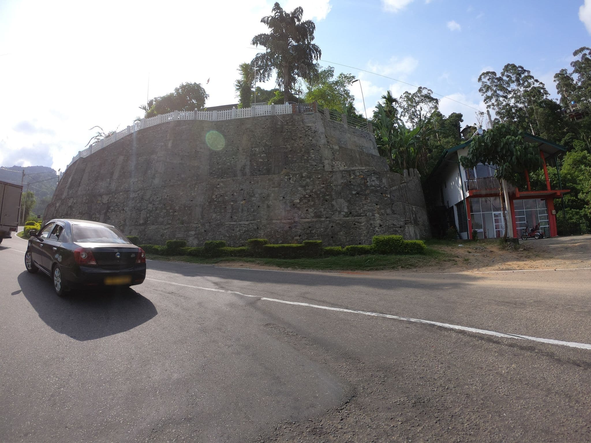 Street view near Misty Hills Ella Resort, Ella Town — © paulinus (CC BY-SA · Mapillary)