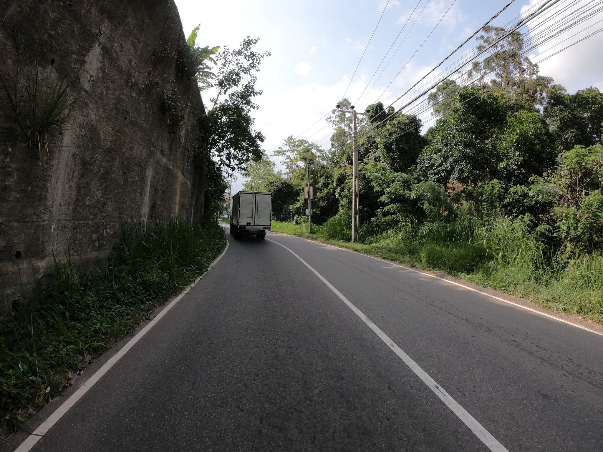 Street view near Ella Guest House, Ella Town — © paulinus (CC BY-SA · Mapillary)