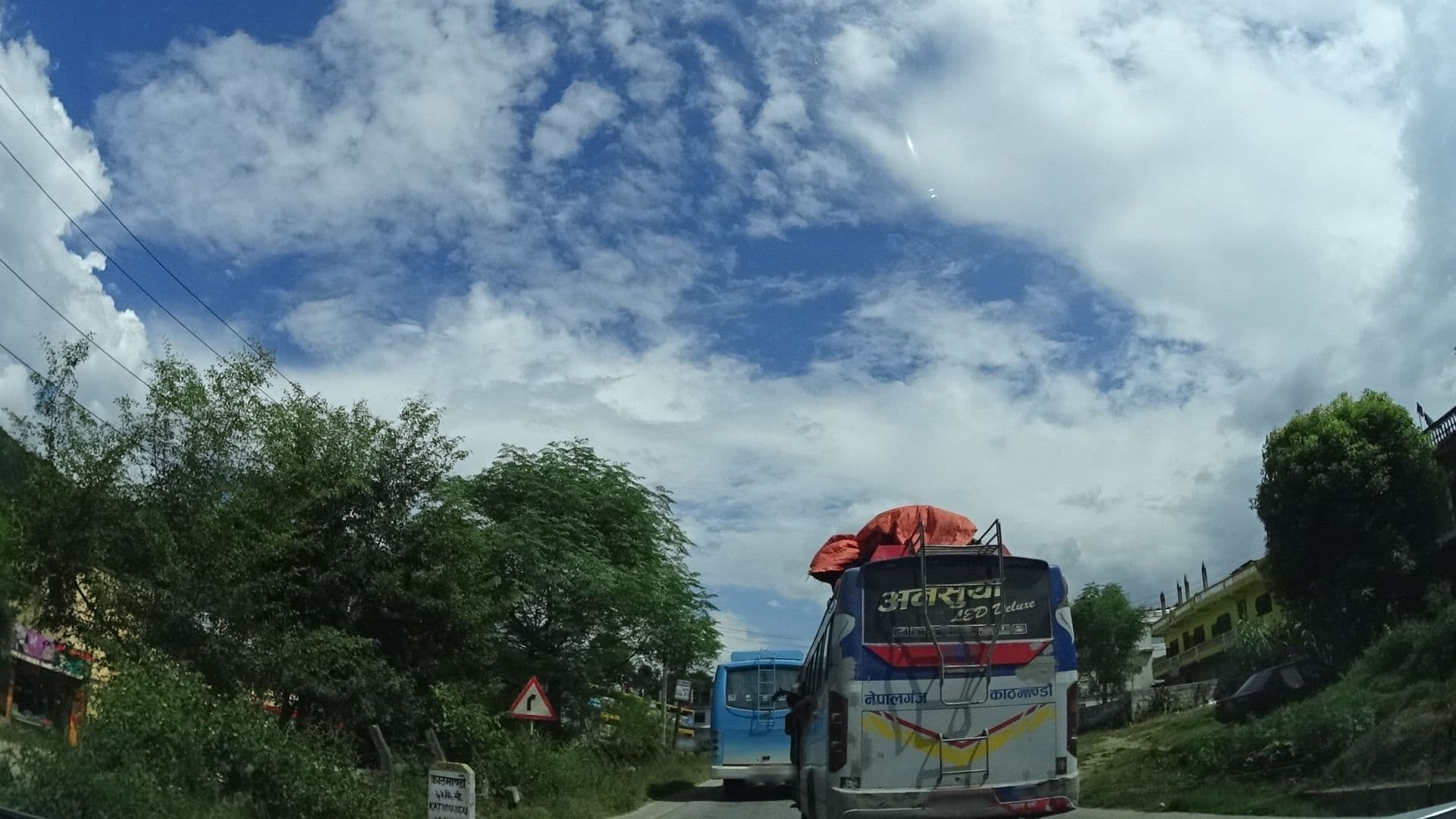 Street view near Highway Chulo Restaurant & Guest House, Ki̇̄rtipur — © geohacker (CC BY-SA · Mapillary)