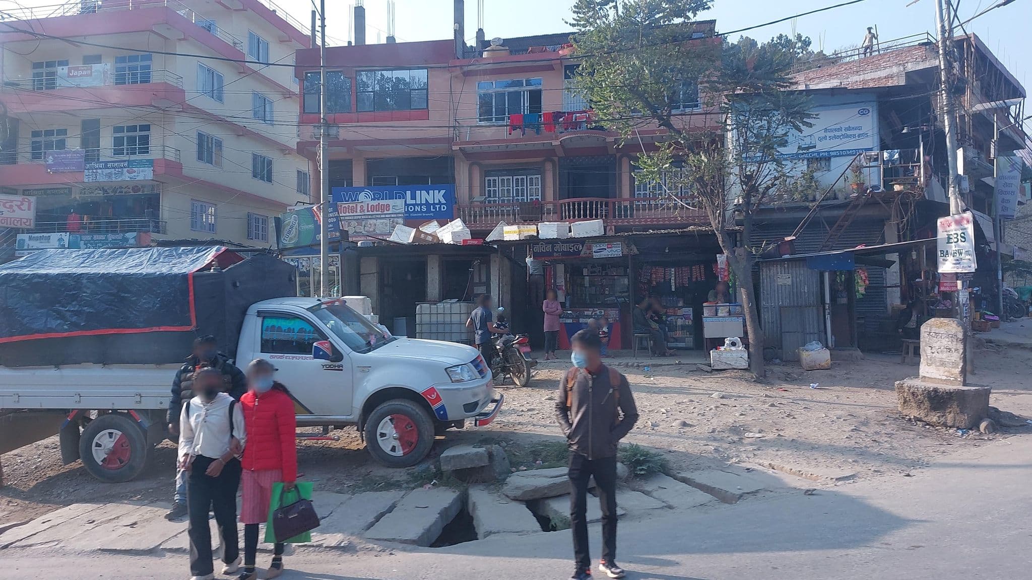 Street view near Hotel Galchhi Palace, Ki̇̄rtipur — © thapa7 (CC BY-SA · Mapillary)