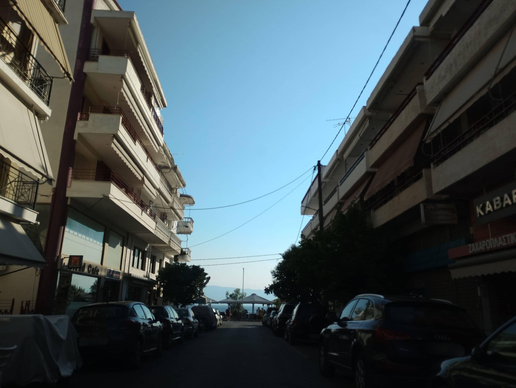 Street view near Omiros Luxury Hotel, Loutrá Aidhipsoú — © George_210 (CC BY-SA · Mapillary)