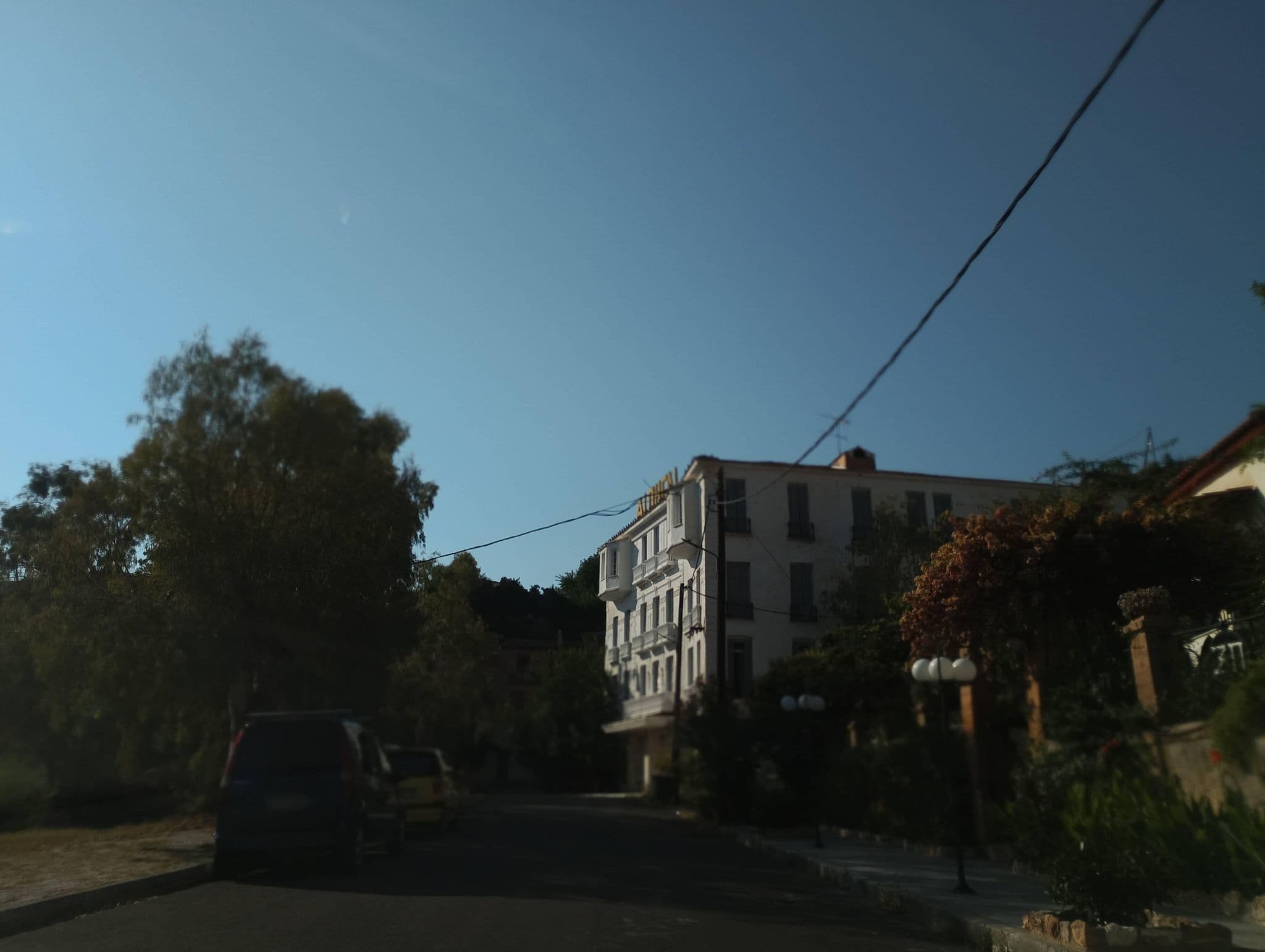 Street view near PALLADION HOTEL, Loutrá Aidhipsoú — © George_210 (CC BY-SA · Mapillary)