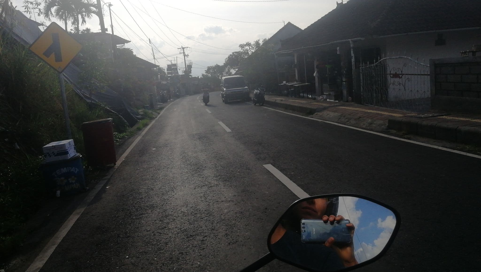 Street view near Meme Surung Homestay, Munduk — © thewayofmando (CC BY-SA · Mapillary)