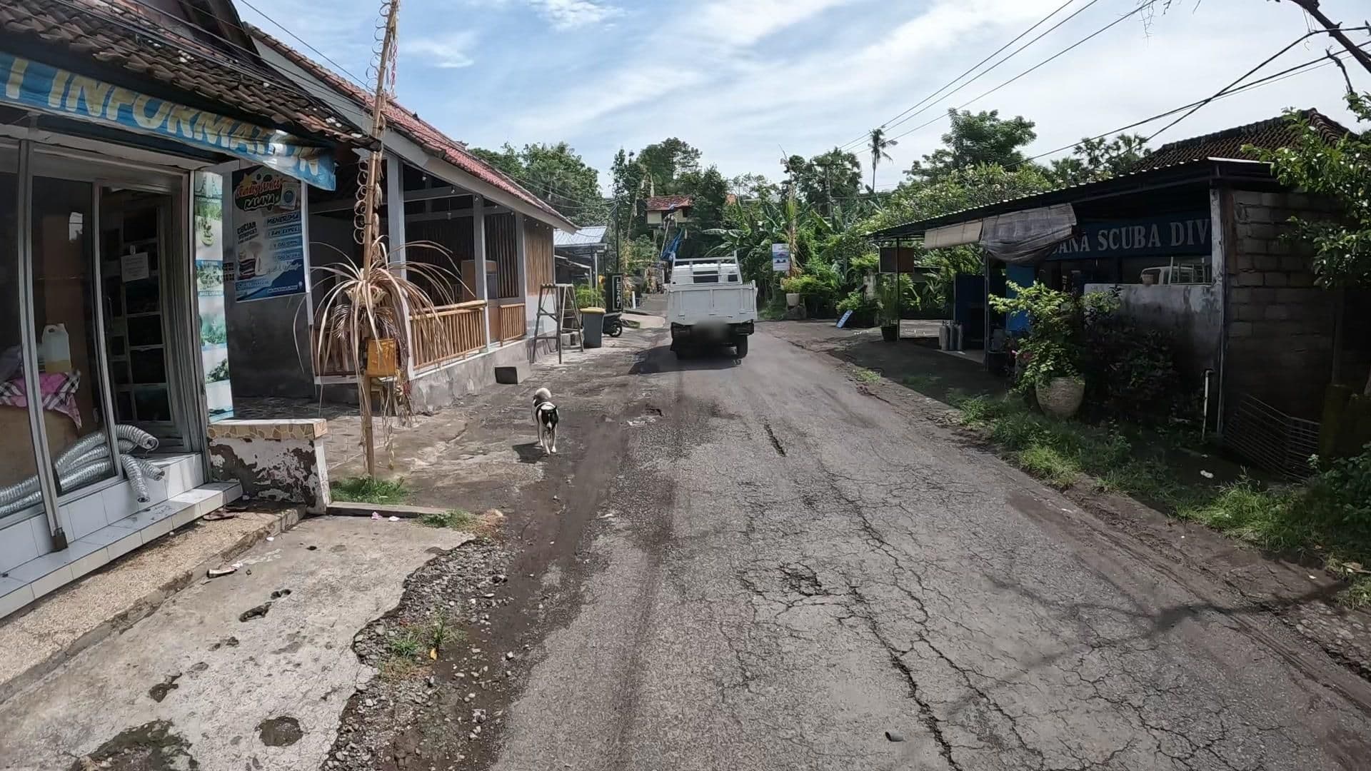 Street view near Bali Bhuana Beach Cottages, Amlapura