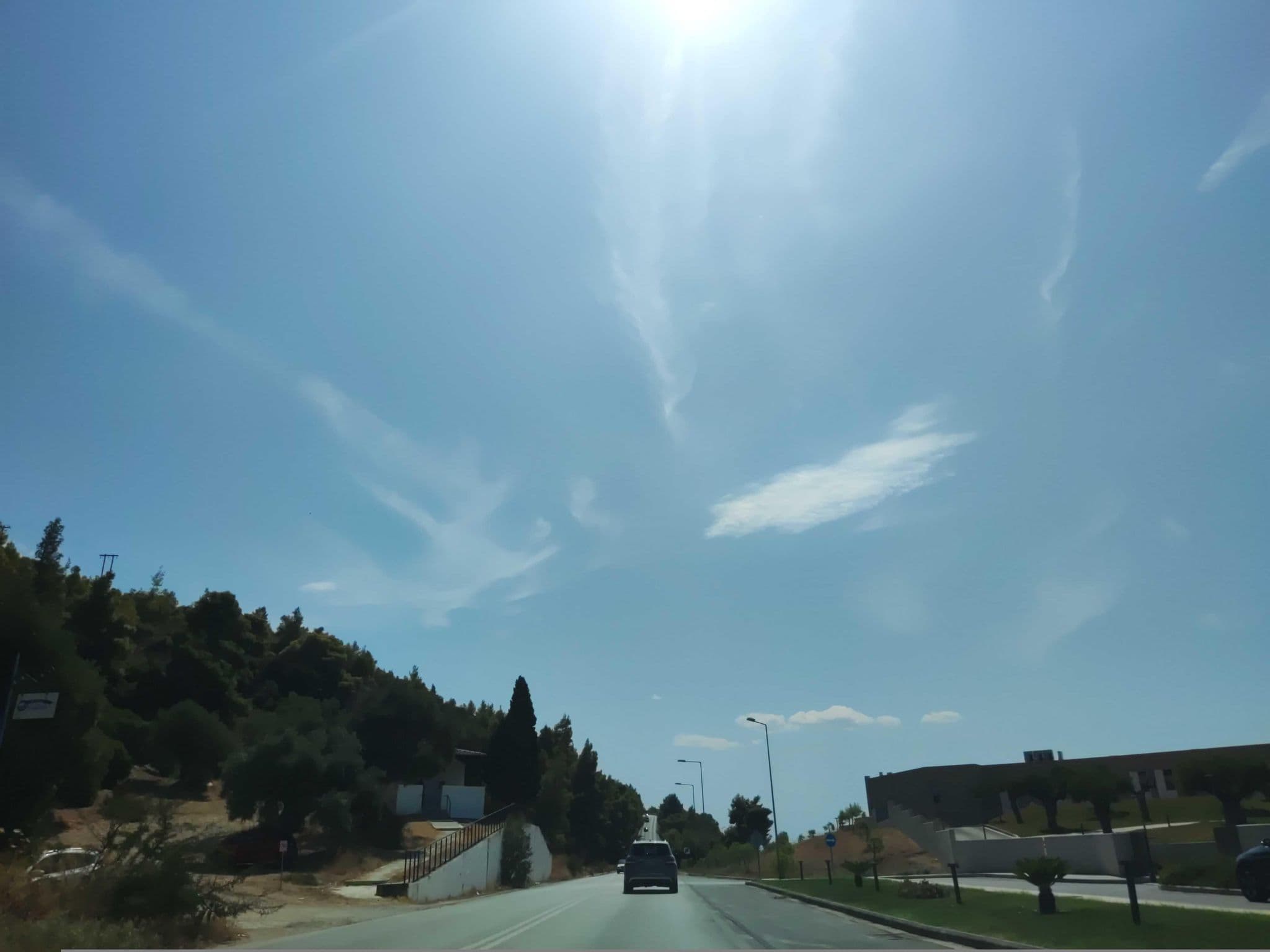 Street view near Ammoa Luxury Hotel & Spa Resort, Níkiti — © doriel (CC BY-SA · Mapillary)