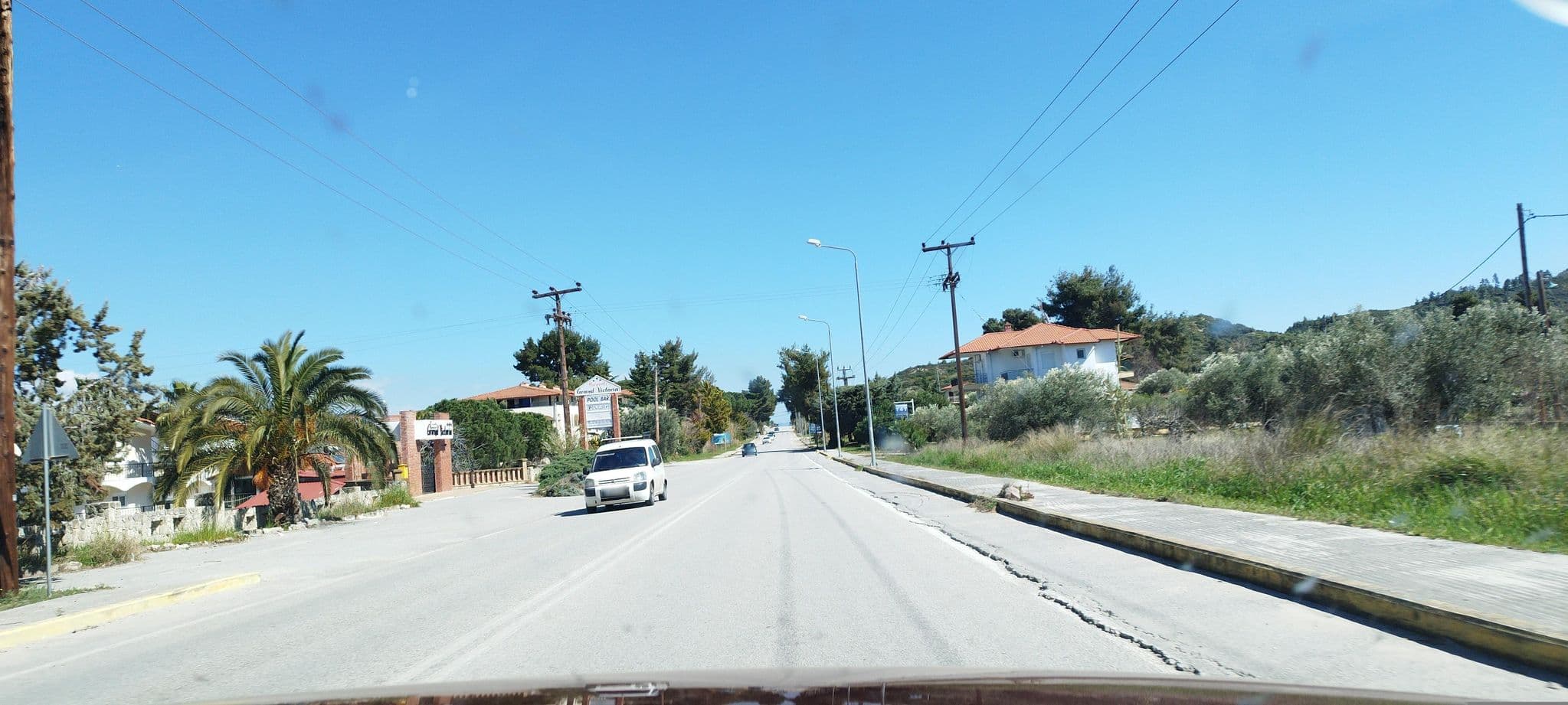 Street view near Hotel Penny, Pefkochóri — © neau (CC BY-SA · Mapillary)