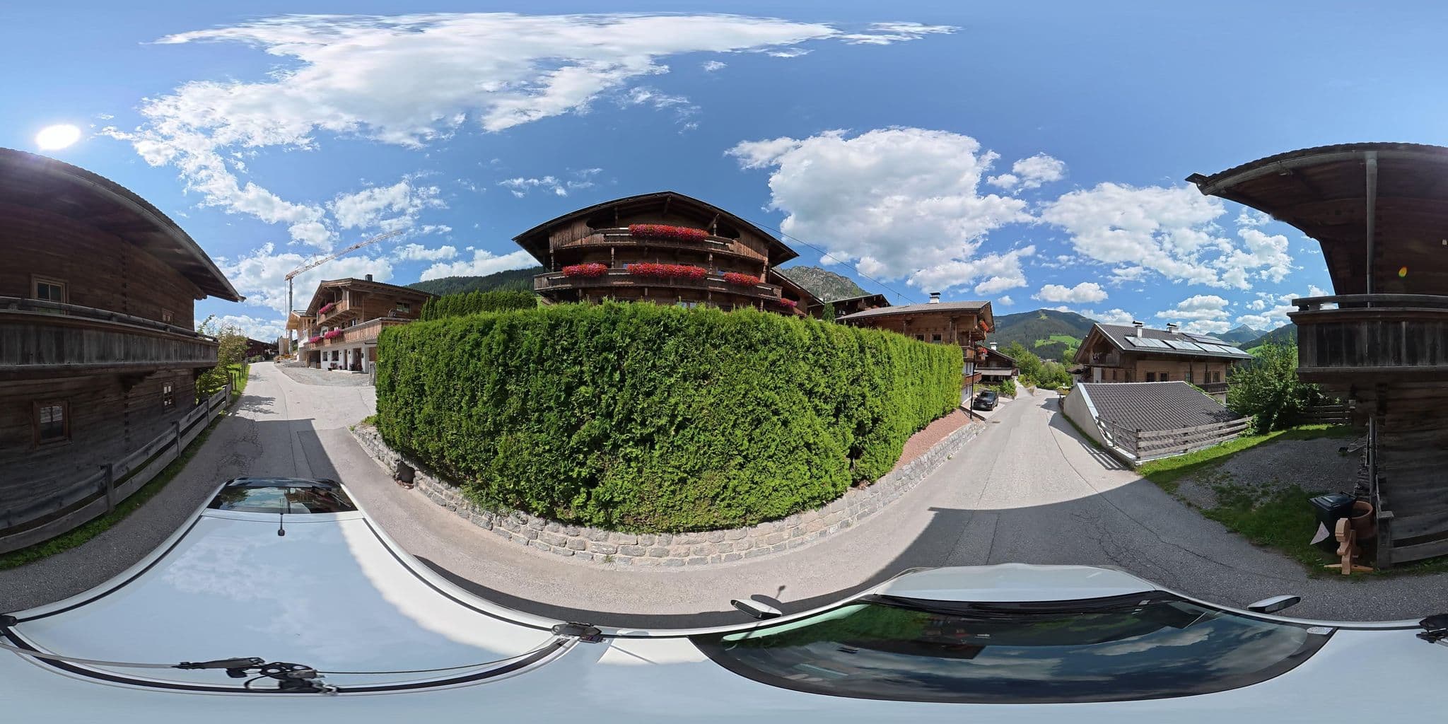 Street view near Haus Barbara, Alpbach — © osmplus_org (CC BY-SA · Mapillary)