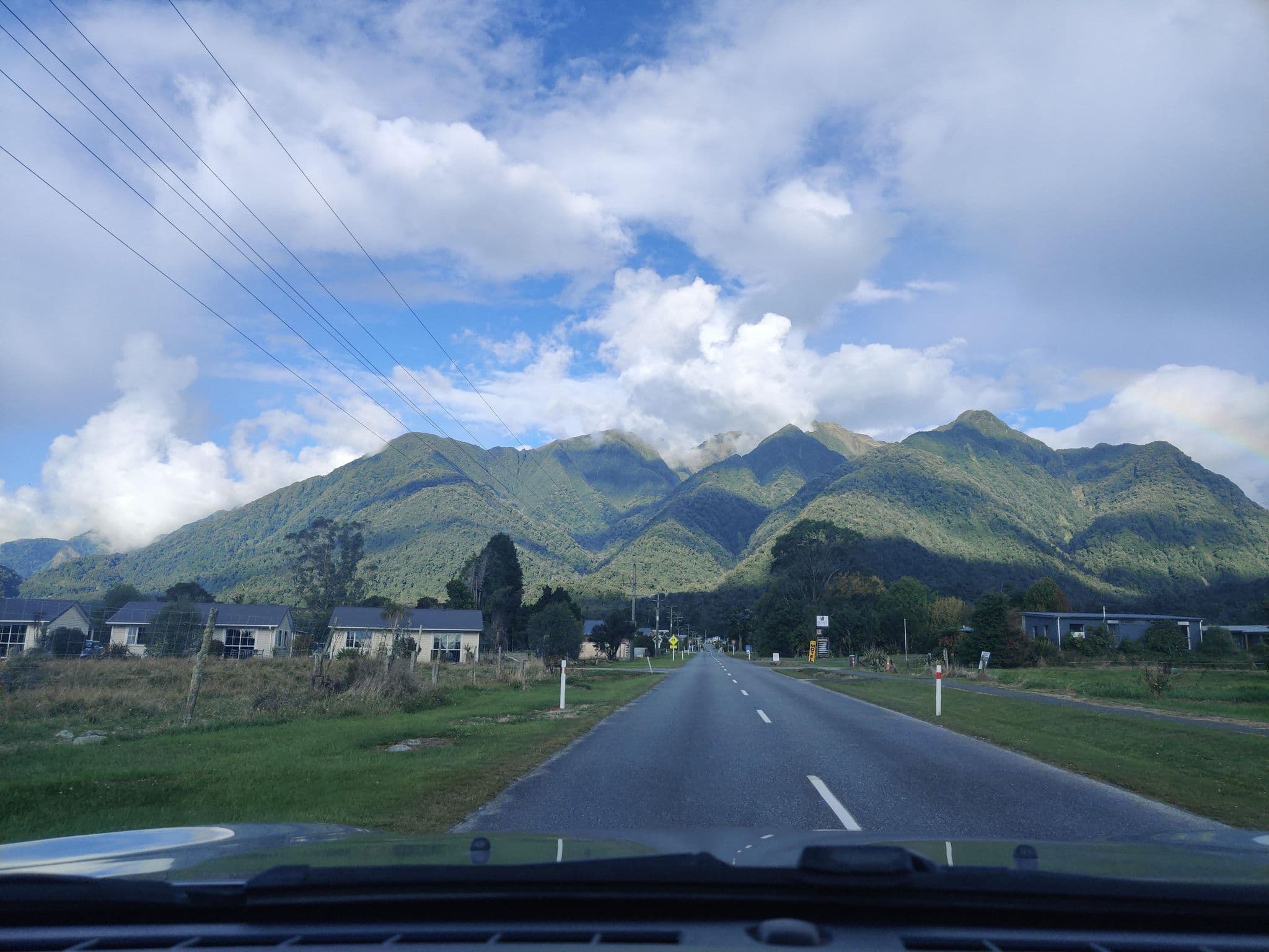 Street view near Misty Peaks Boutique Accommodation, Waikowhai — © elphix (CC BY-SA · Mapillary)