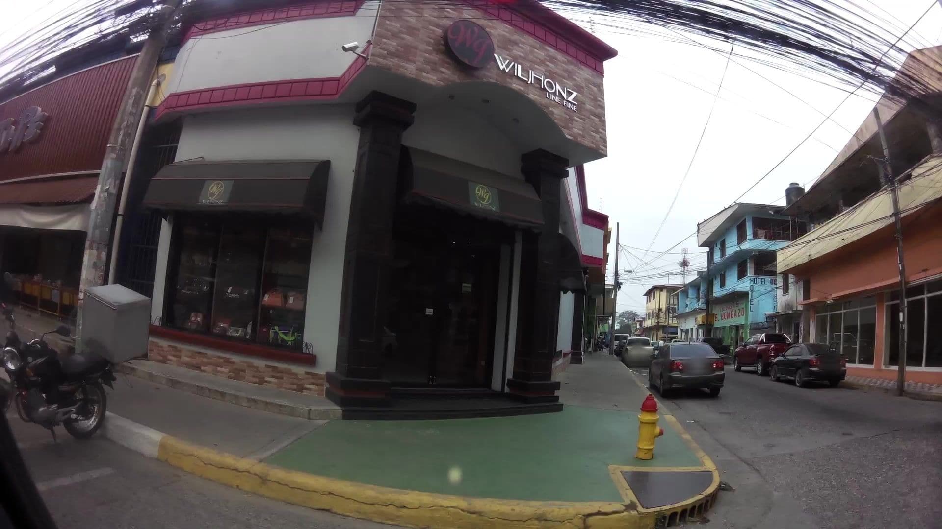 Street view near Hotel Ceiba, La Ceiba — © kaartcam (CC BY-SA · Mapillary)