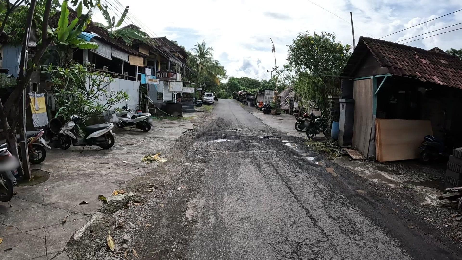 Street view near Bali Dream House, Amlapura