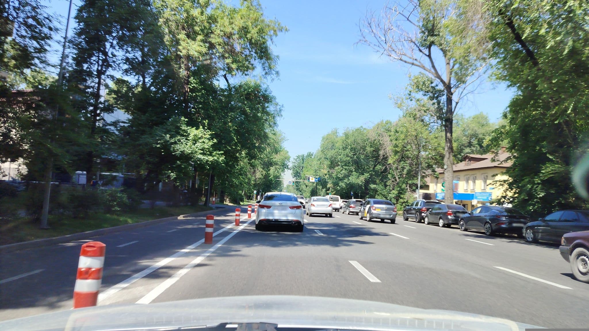 Street view near Hostel №1, Almaty — © sevenmp (CC BY-SA · Mapillary)