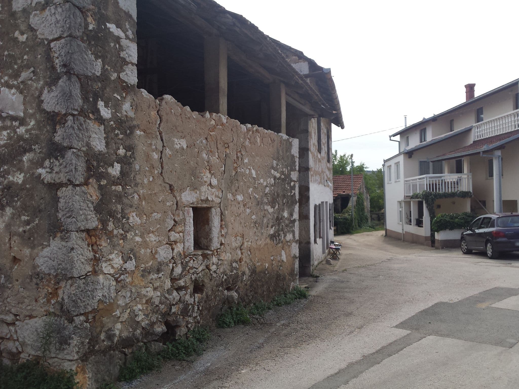 Street view near Bed and Breakfast Ivan Popic, Međugorje — © janjko (CC BY-SA · Mapillary)