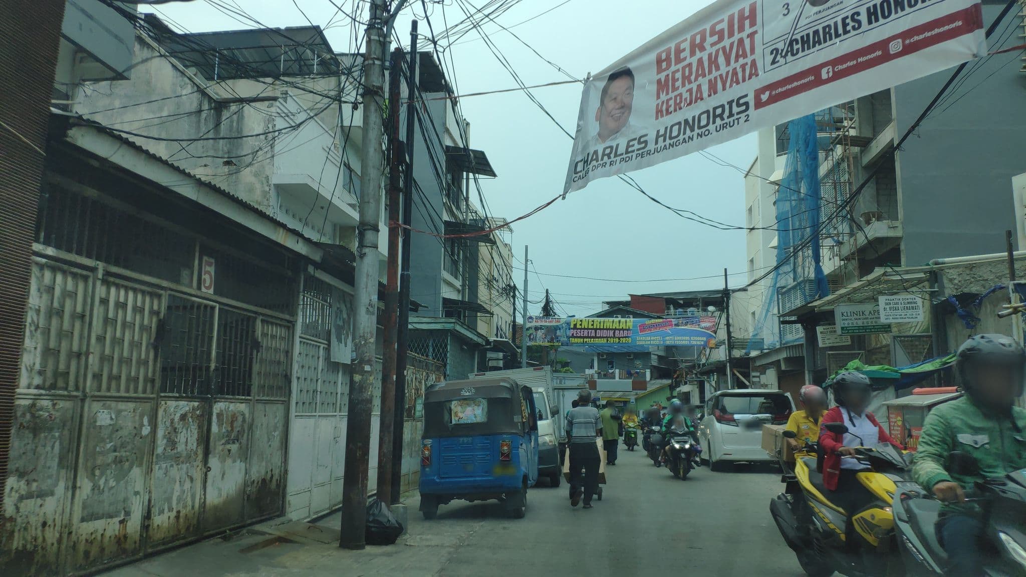 Street view near The Packer Lodge, Jakarta