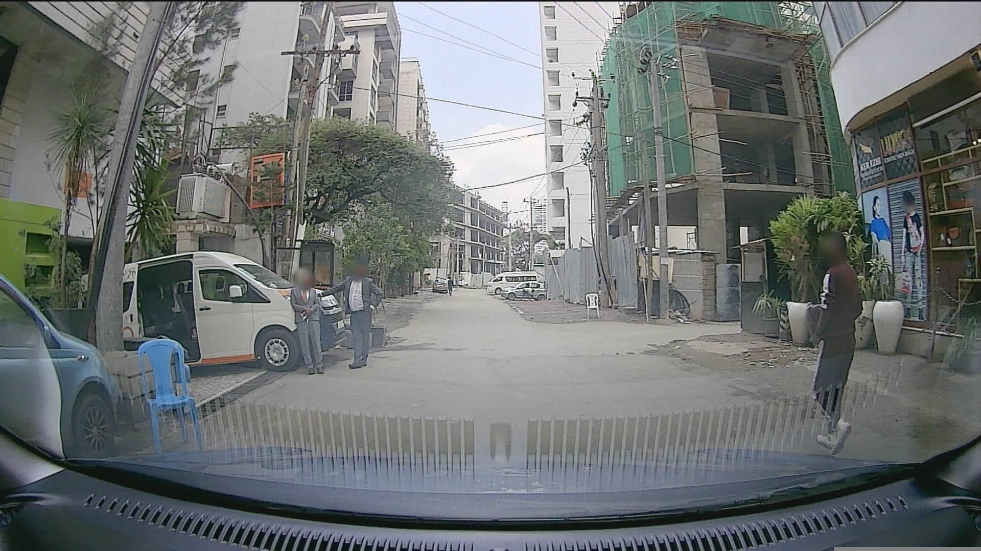 Street view near AYA Addis Hotel, Addis Ababa — © amtxi (CC BY-SA · Mapillary)