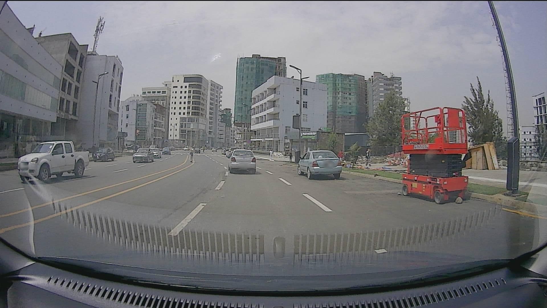 Street view near Comfort Zone Hotel | ኮምፈርት ዞን ሆቴል ሃያሁለት, Addis Ababa — © amtxi (CC BY-SA · Mapillary)