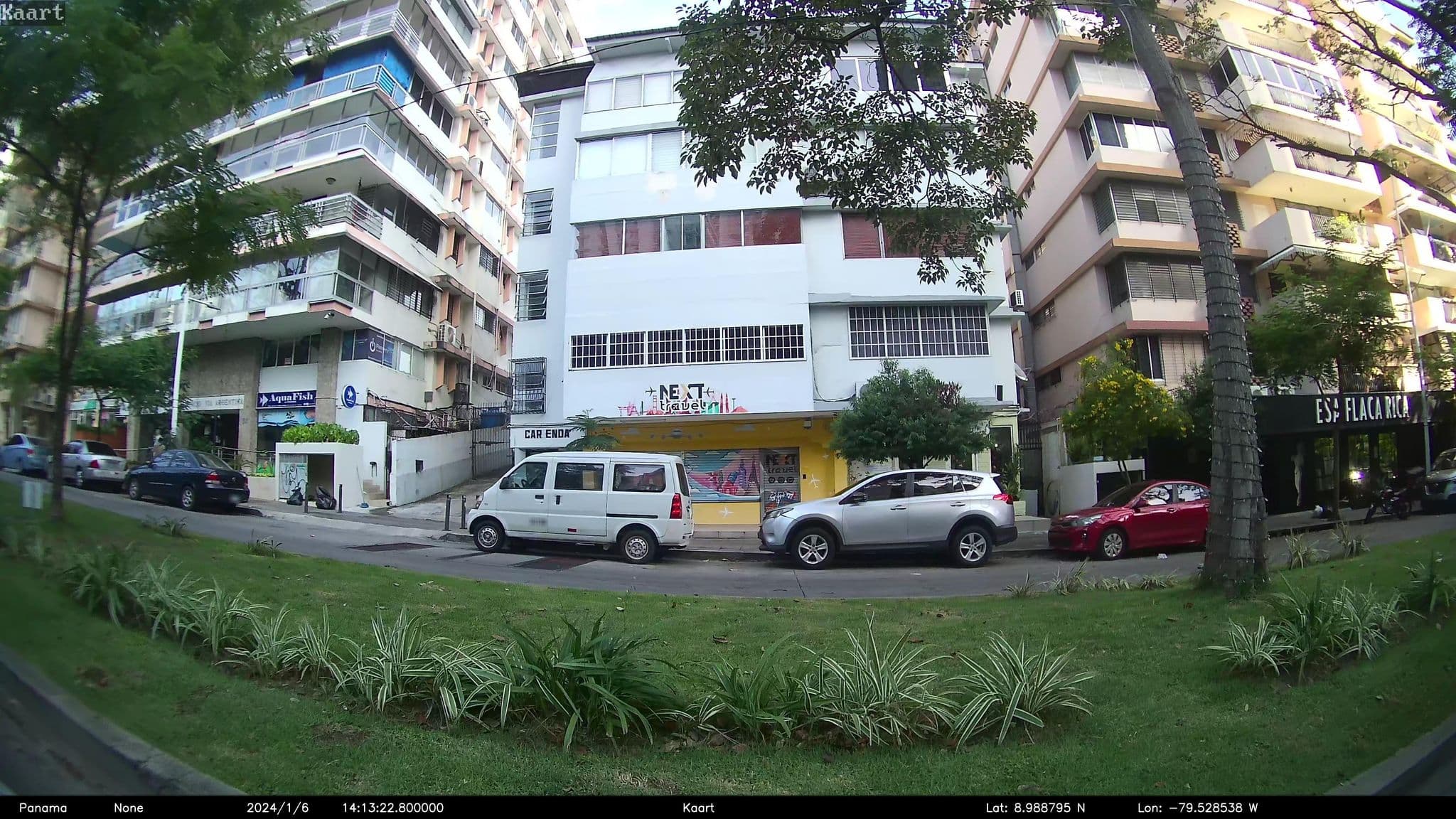 Street view near Ramada by Wyndham Panama Centro Via Argentina, Panama City — © kaart_2 (CC BY-SA · Mapillary)
