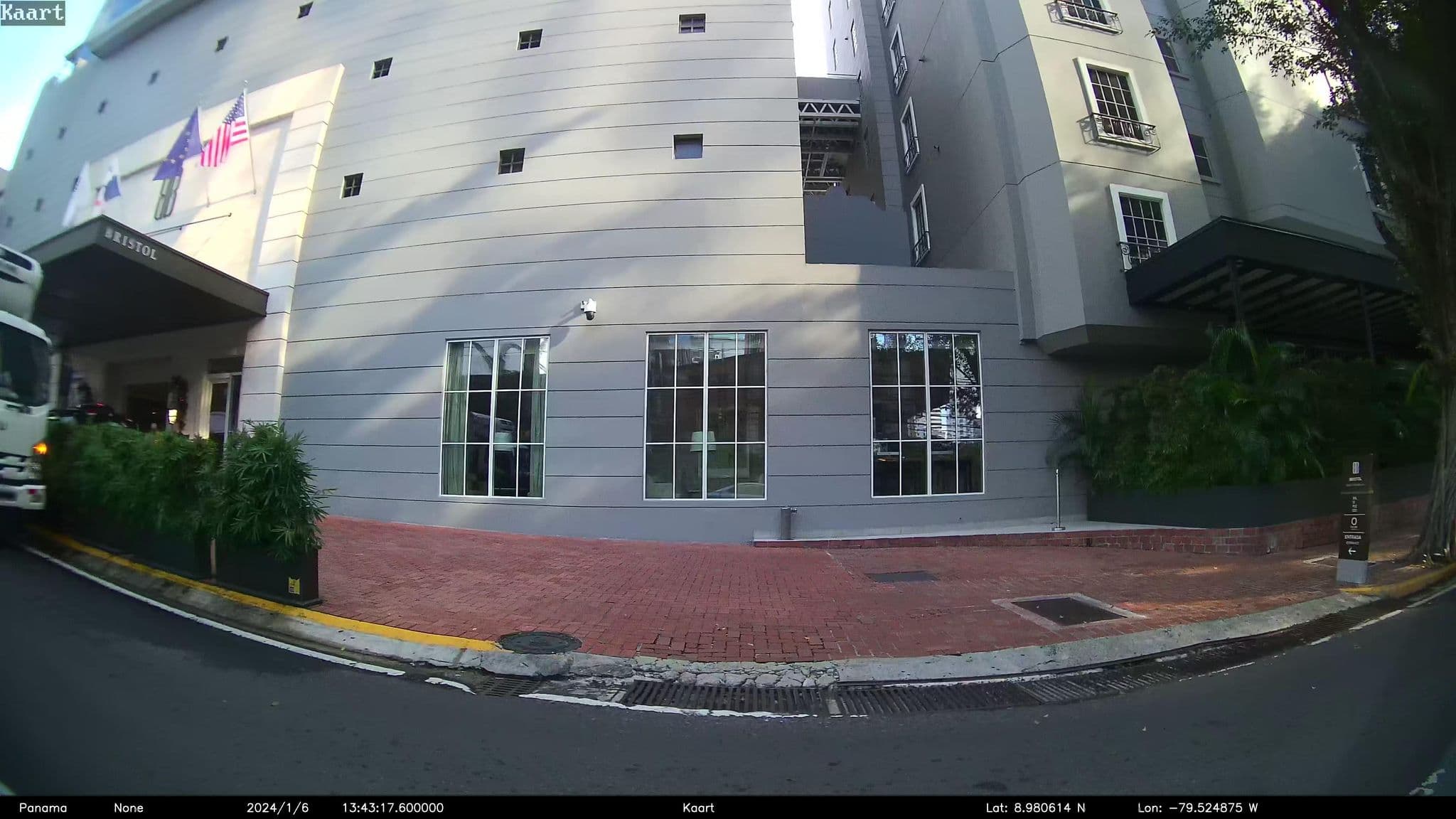 Street view near Bristol Panama, a Registry Collection Hotel, Panama City — © kaart_2 (CC BY-SA · Mapillary)