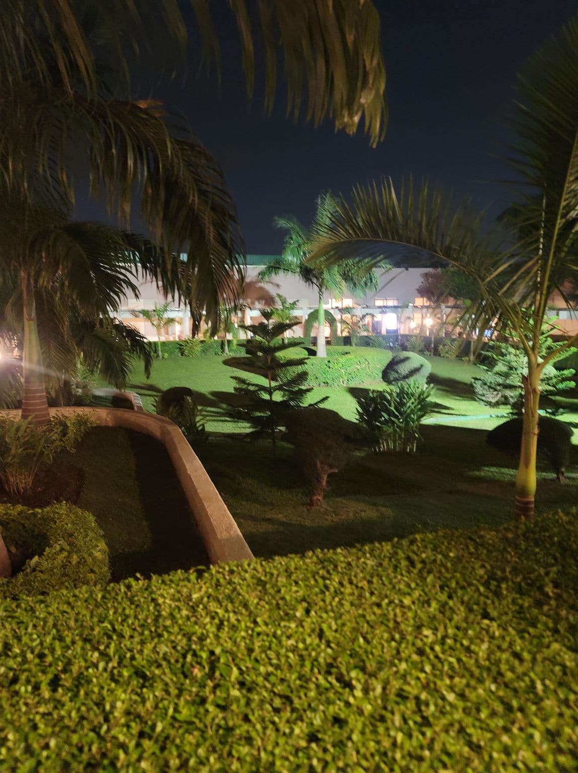 Street view near Abuja Continental Hotel, Abuja — © Tonyzi (CC BY-SA · Mapillary)