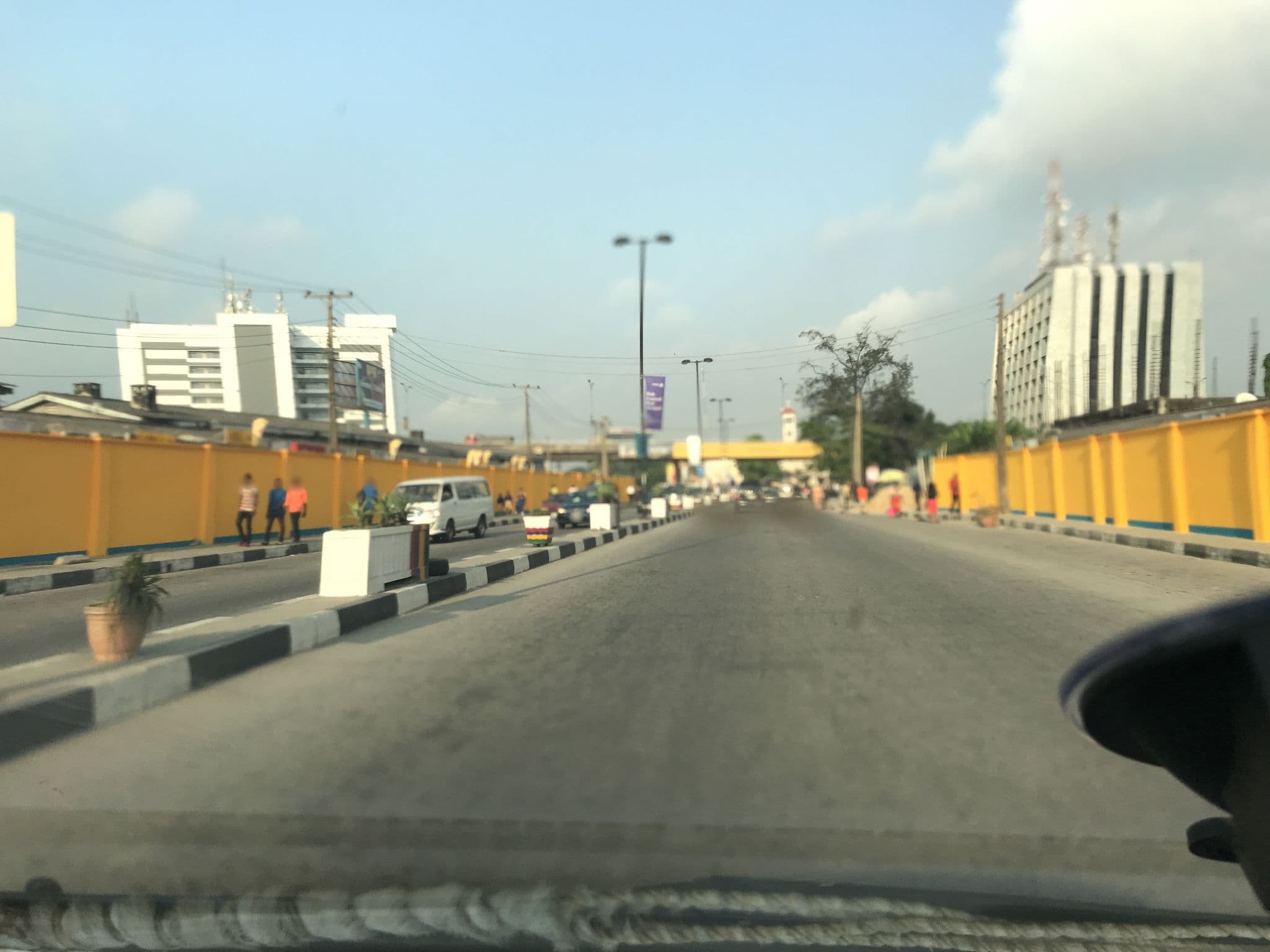 Street view near Nigerian Police Force - Barracks - Falomo, Obalende — © perryman (CC BY-SA · Mapillary)