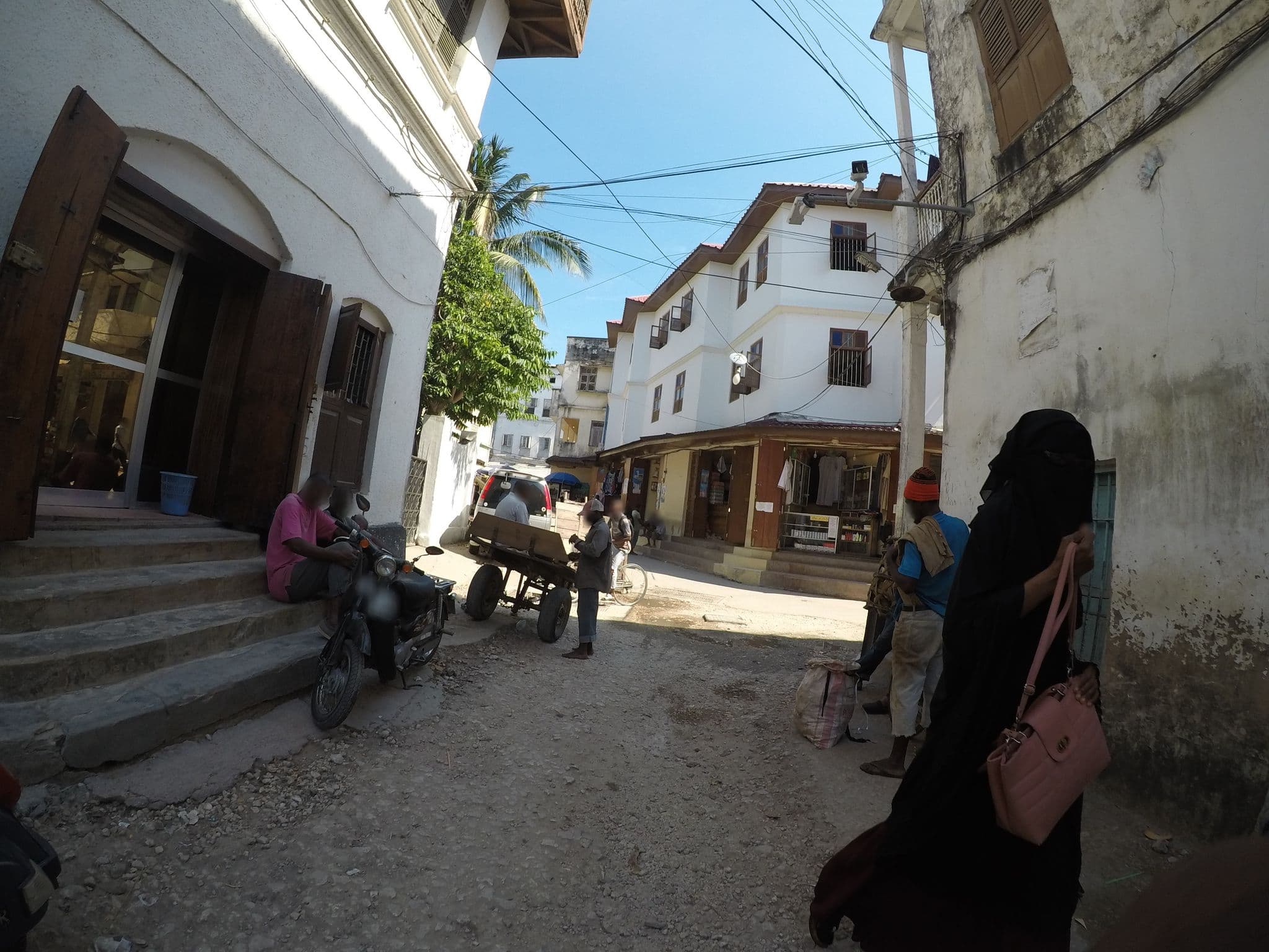 Street view near Aurelia Hotel Zanzibar, Zanzibar — © omarshehe (CC BY-SA · Mapillary)