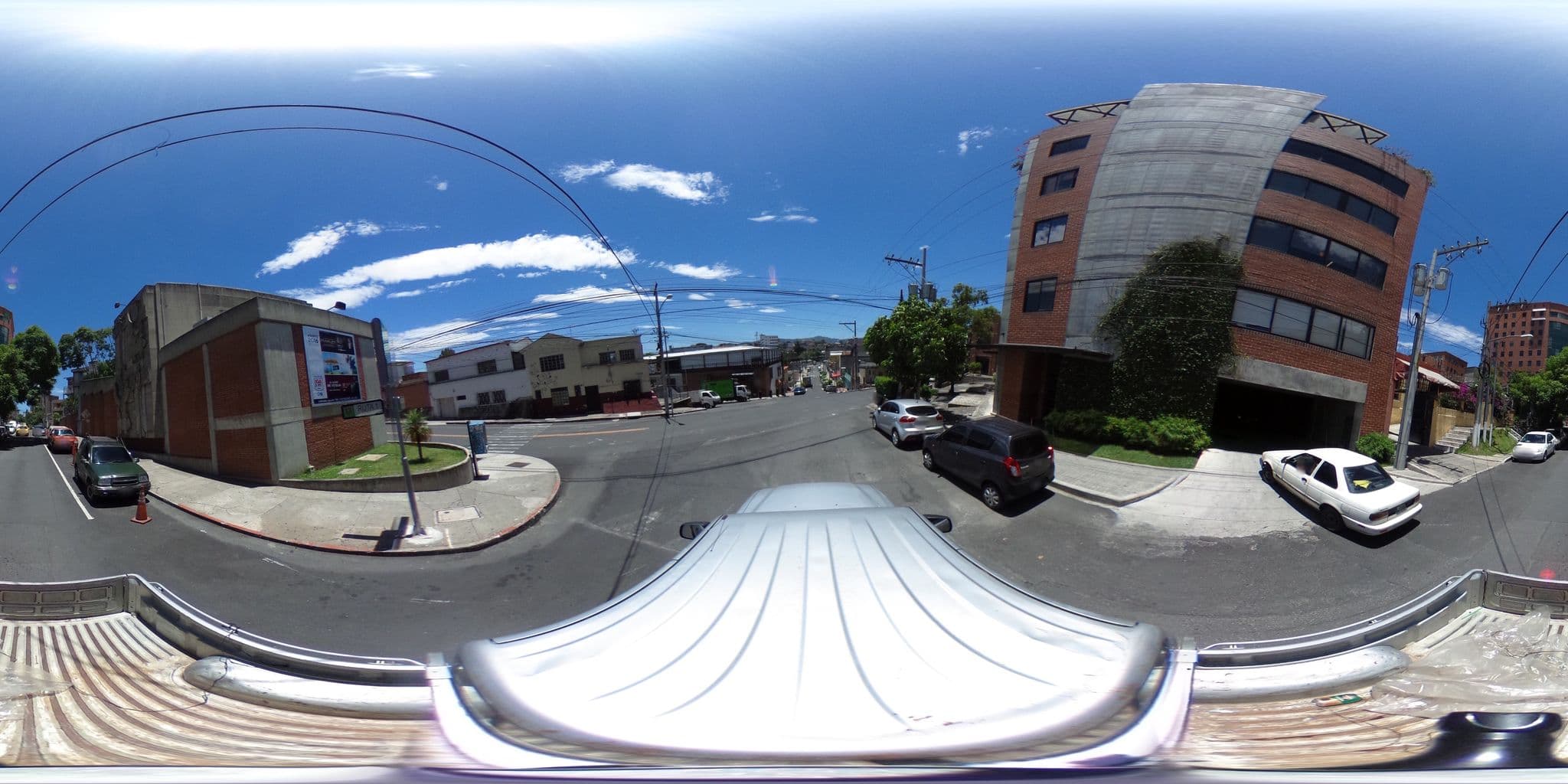 Street view near Rio Hostel, Guatemala City — © harriette_stone (CC BY-SA · Mapillary)