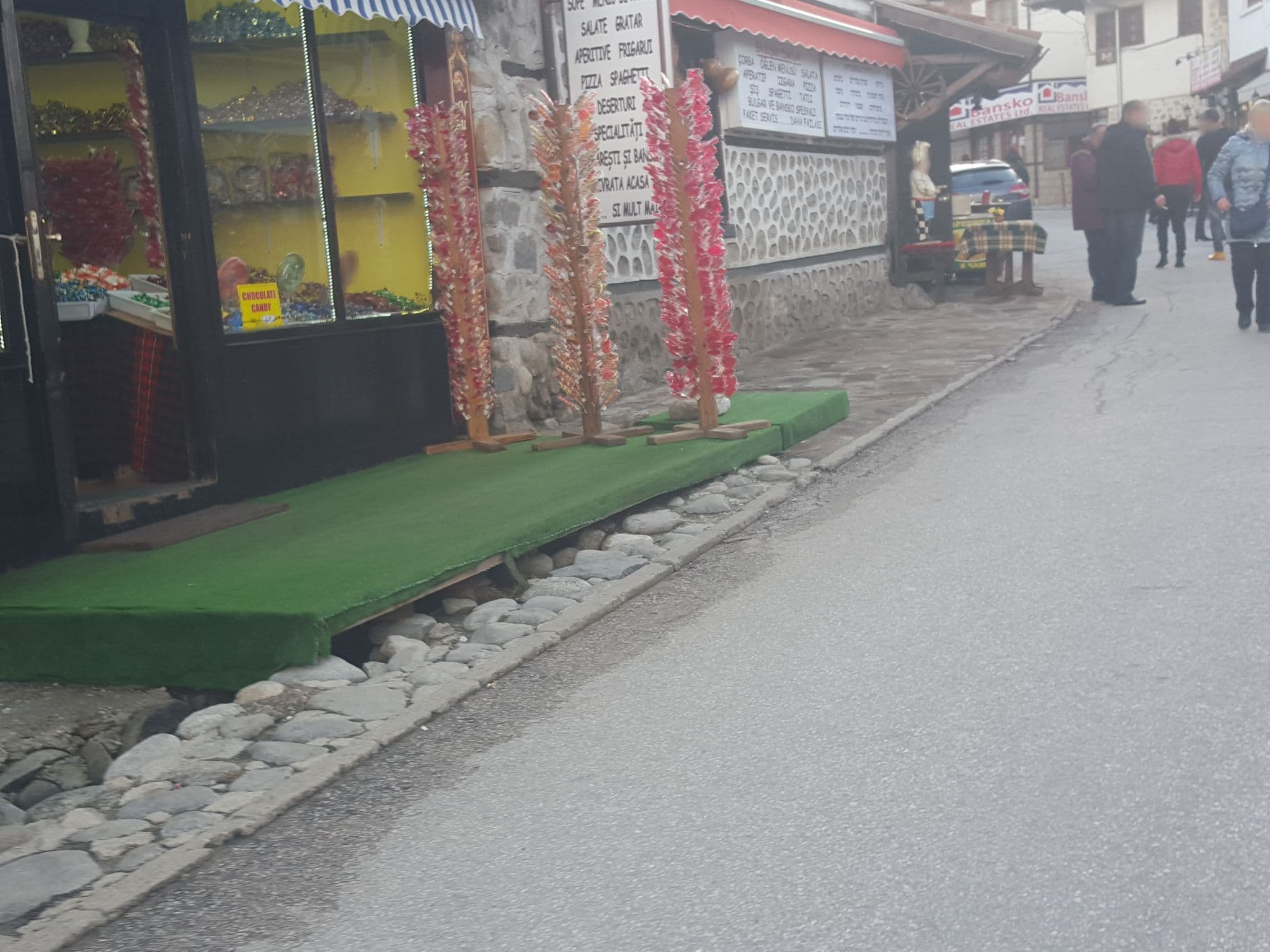 Street view near Guest House MOMA, Bansko — © edloach (CC BY-SA · Mapillary)