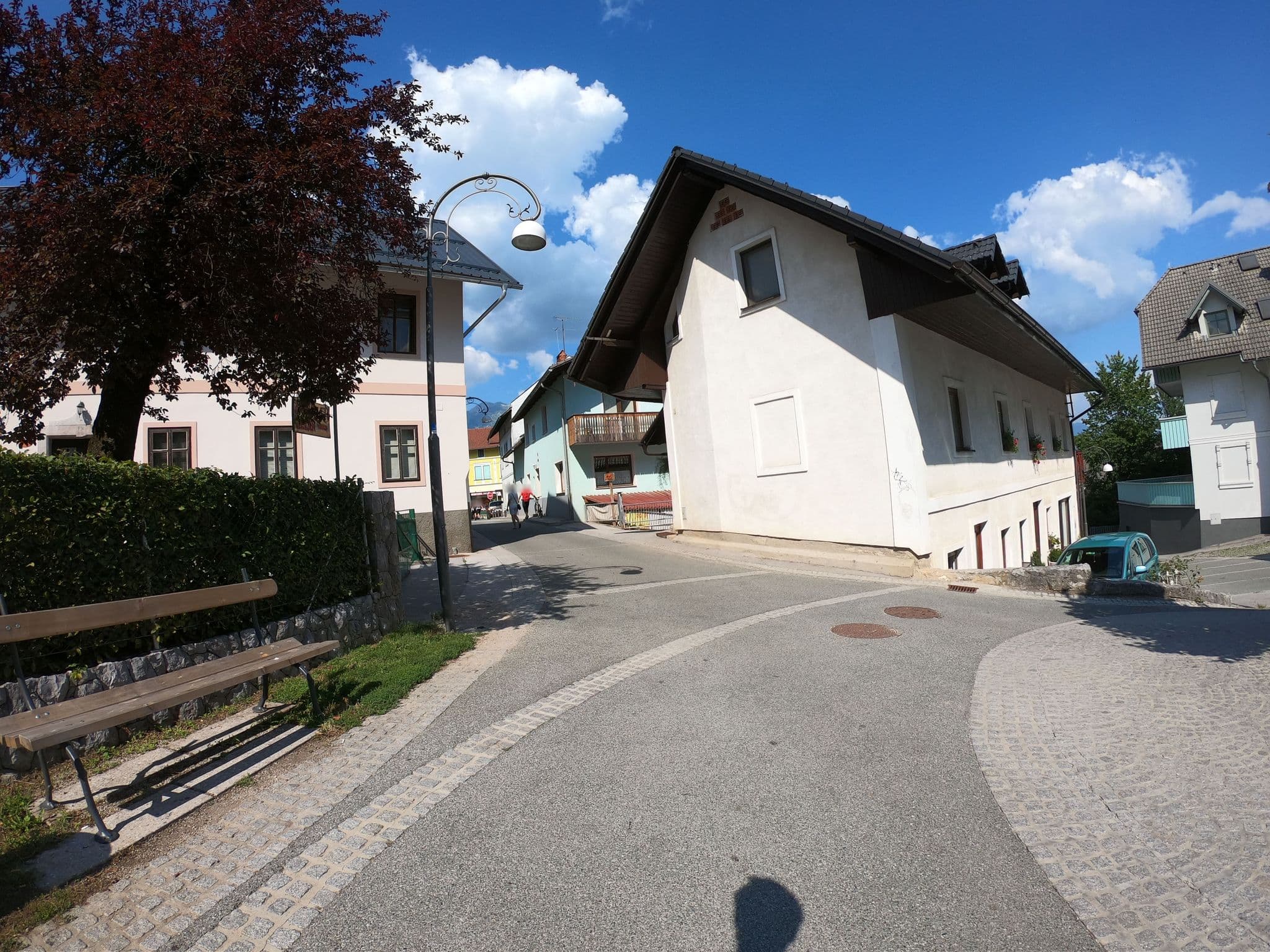 Street view near Sobe Smolej, Bled — © richlv (CC BY-SA · Mapillary)