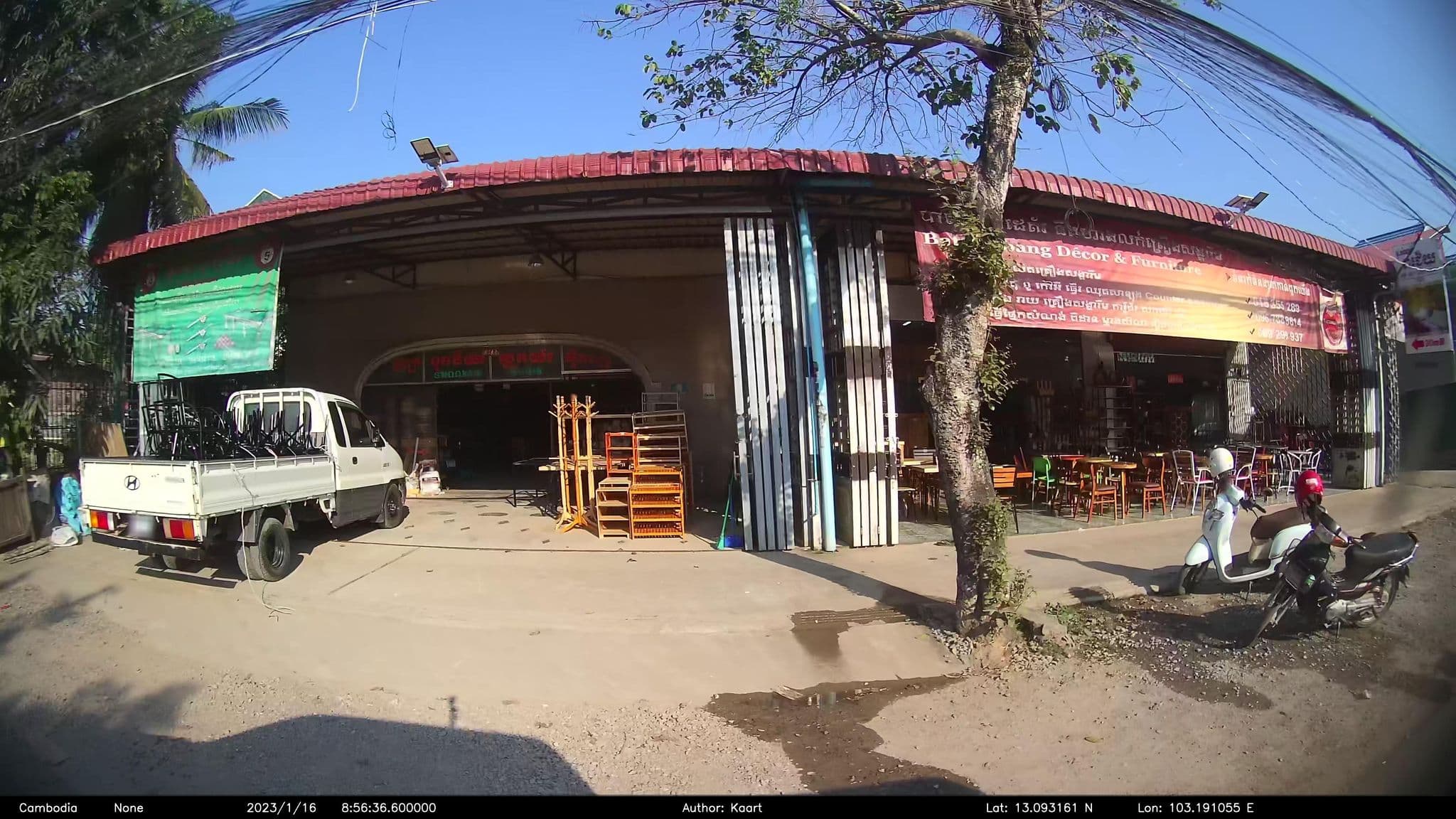 Street view near Por Chey Hotel & Scooter Rental, Battambang — © kaart_2 (CC BY-SA · Mapillary)
