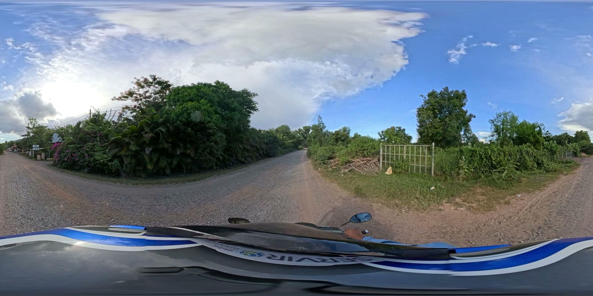 Street view near Bohemiaz Resort & Spa, Andoung Khmaer — © vteck (CC BY-SA · Mapillary)
