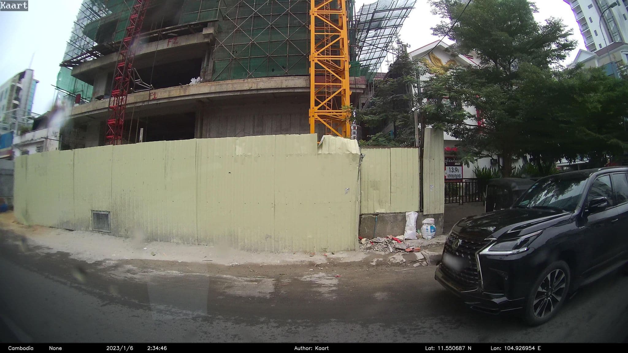 Street view near Grand Mansion, Phnom Penh — © kaart_2 (CC BY-SA · Mapillary)