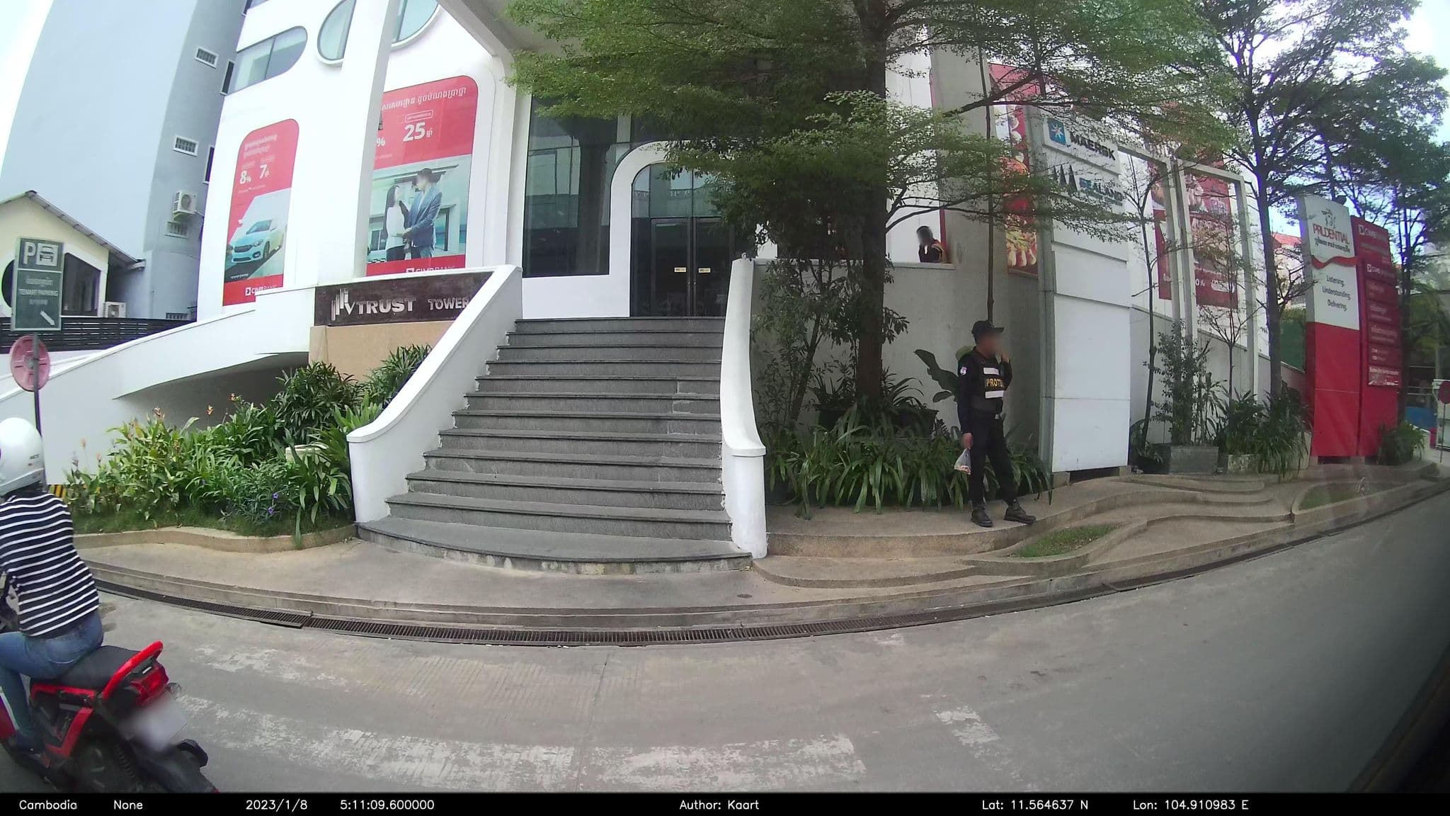 Street view near Lanu, Phnom Penh — © kaart_2 (CC BY-SA · Mapillary)