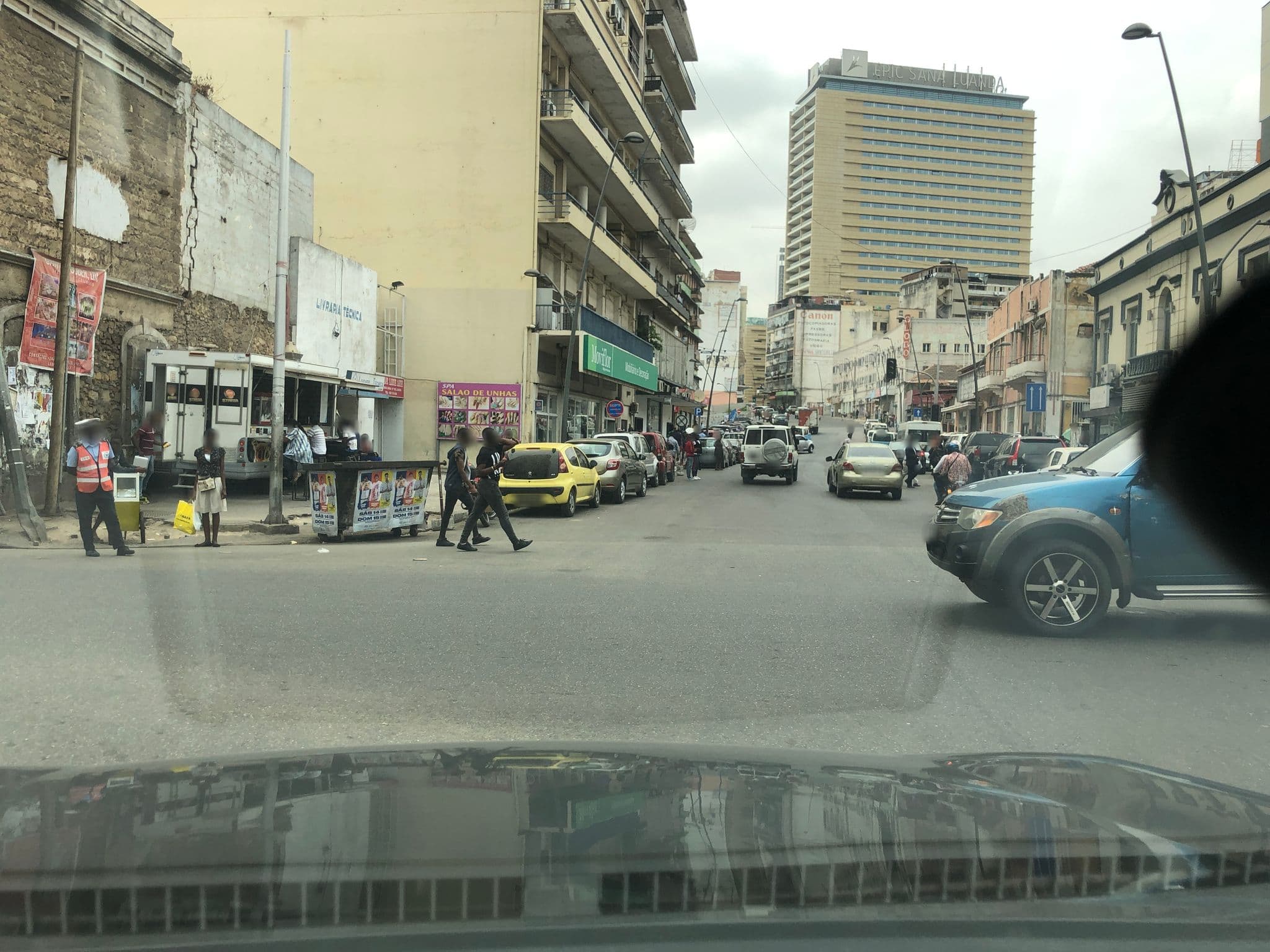 Street view near FAIAS, Ingombota — © via (CC BY-SA · Mapillary)