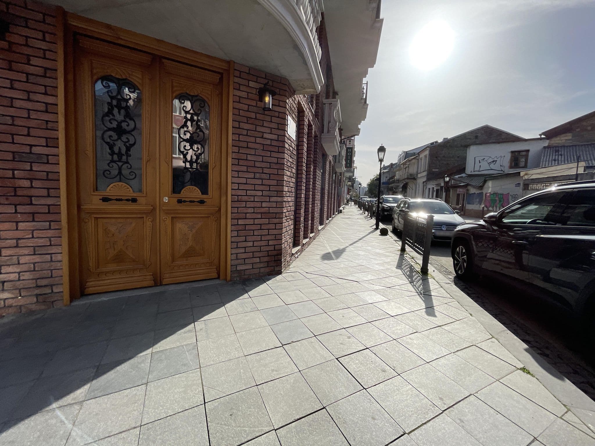 Street view near Guest House Batumi Globus, Batumi — © egorka (CC BY-SA · Mapillary)
