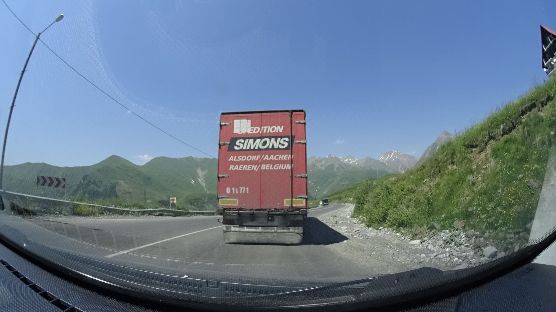 Street view near Cottage in Gudauri, Gudauri — © sashazykov (CC BY-SA · Mapillary)