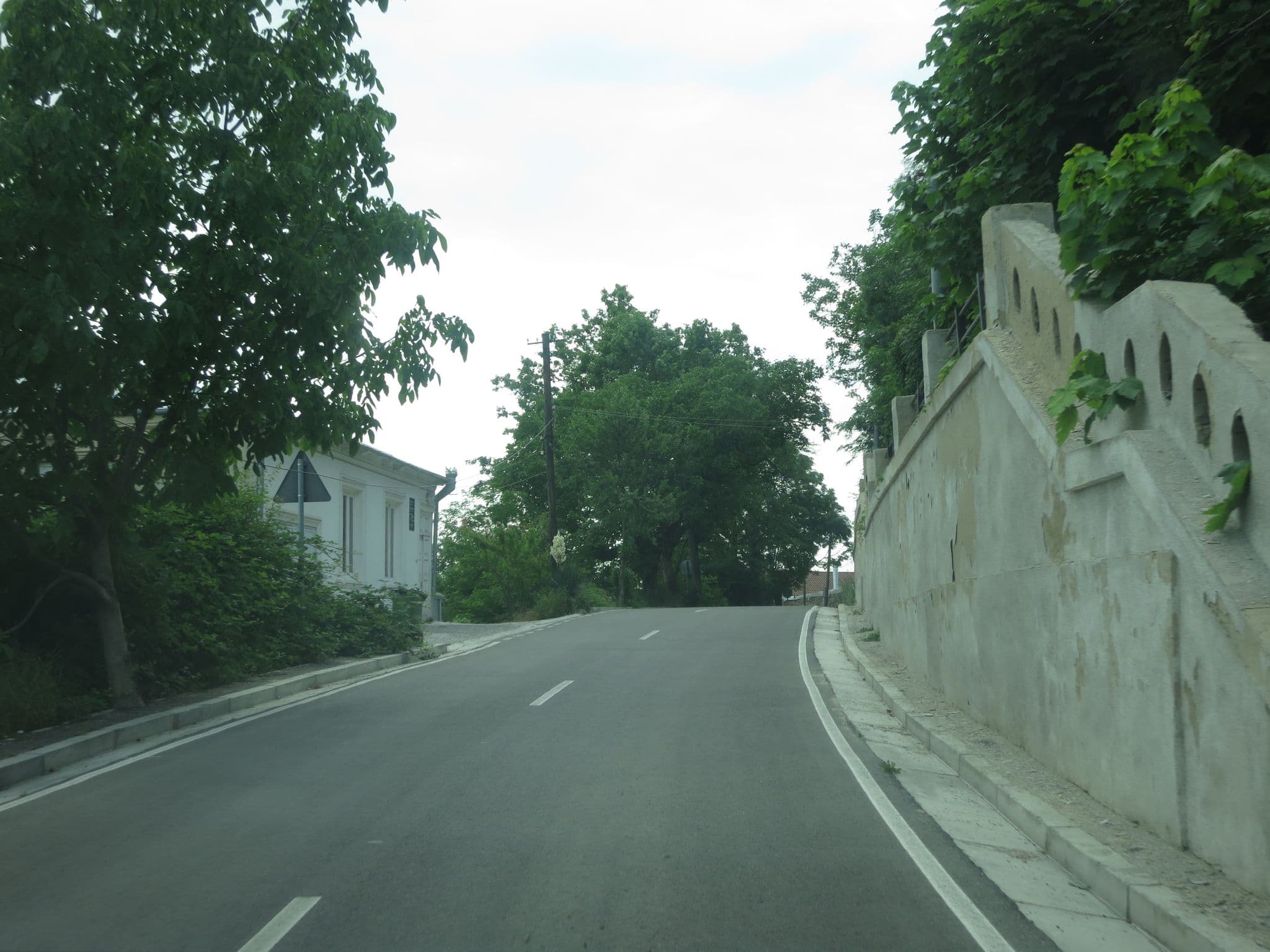 Street view near Zandarashvili Guest House, Sighnaghi — © lto (CC BY-SA · Mapillary)