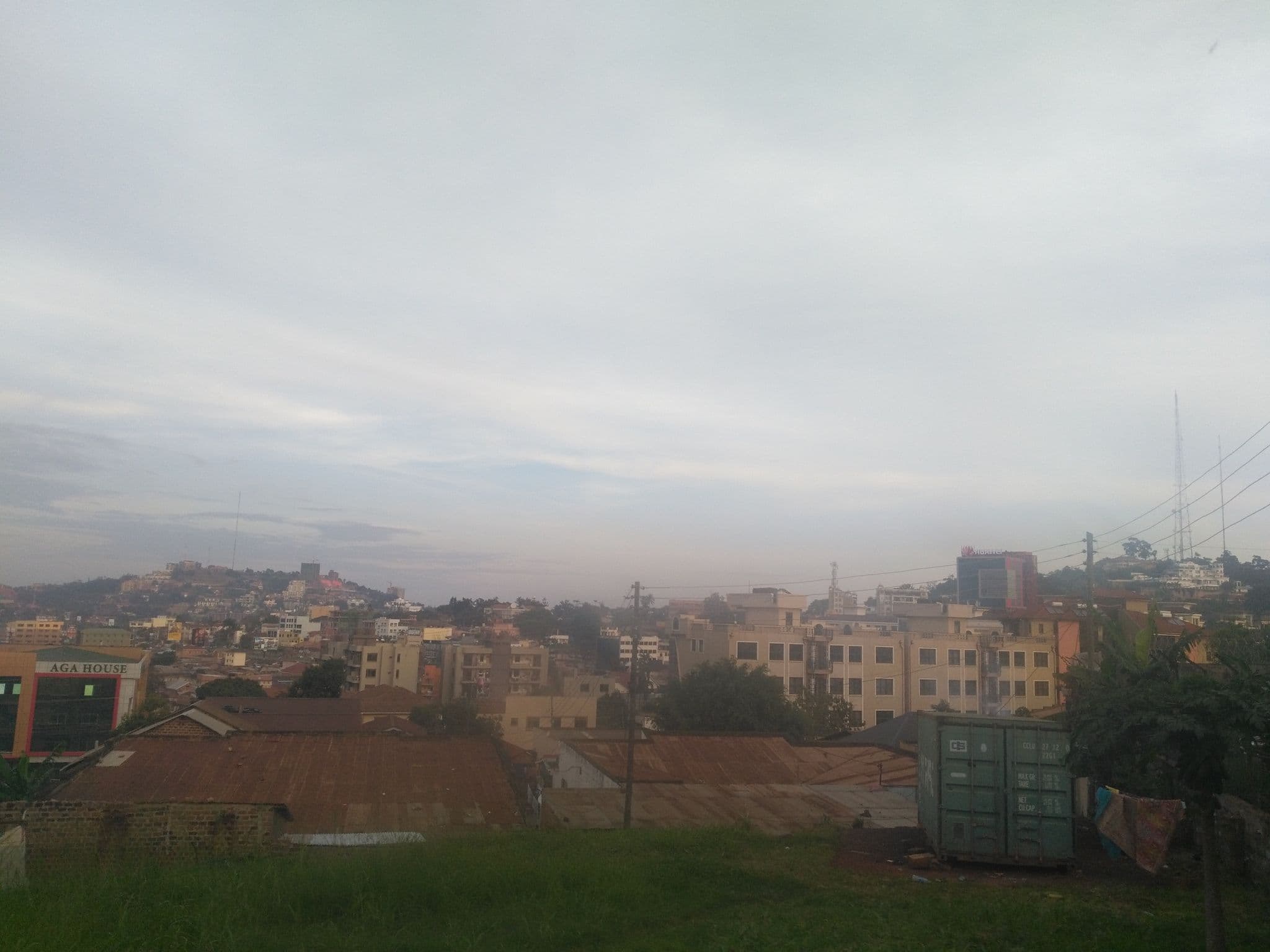 Street view near Acacia Villa Kampala, Kampala — © ralebipim (CC BY-SA · Mapillary)