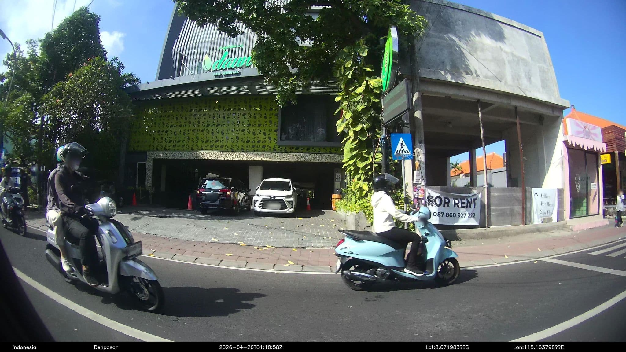 Street view near Hotel Zia Bali, Legian